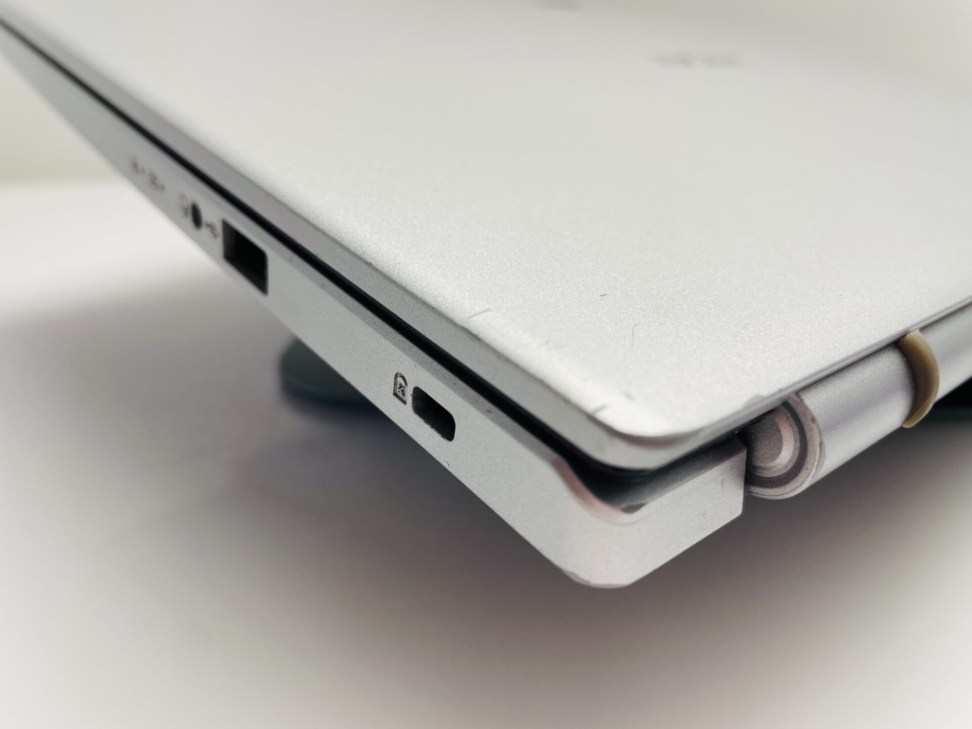 Acer Aspire 3 A315-53 11th Gen “Core i3” 3.00GHz 8GB RAM 500GB SSD Silver (Grade B) - Broken Camera Lens - Image 8