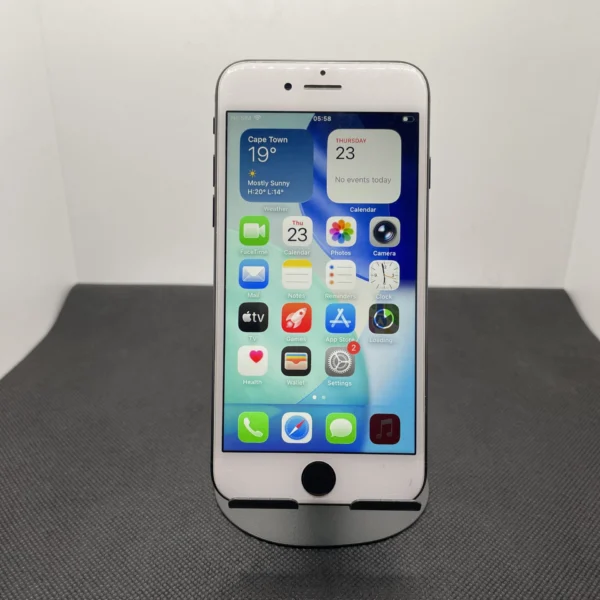 Apple iPhone SE (2020) 128GB Black - (Grade B) | Epic Deals SA