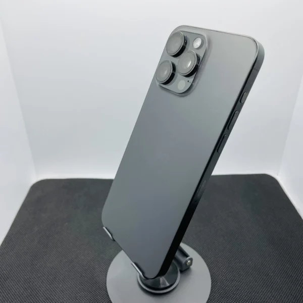 Apple iPhone 15 Pro Max 256GB Black Titanium – (Grade B) | Epic