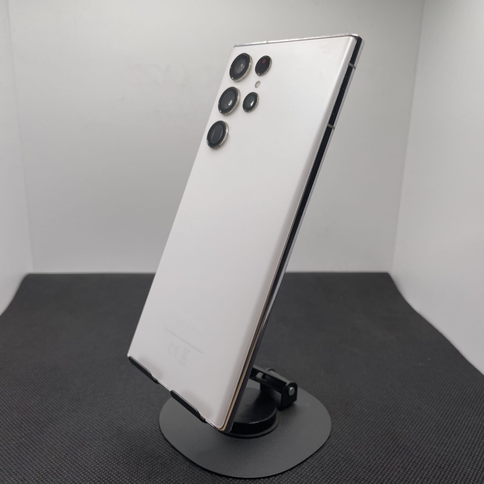 Samsung Galaxy S22 Ultra 256GB ホワイト Buy Used Samsung Galaxy S22 Ultra 256GB Phantom White (12 Month