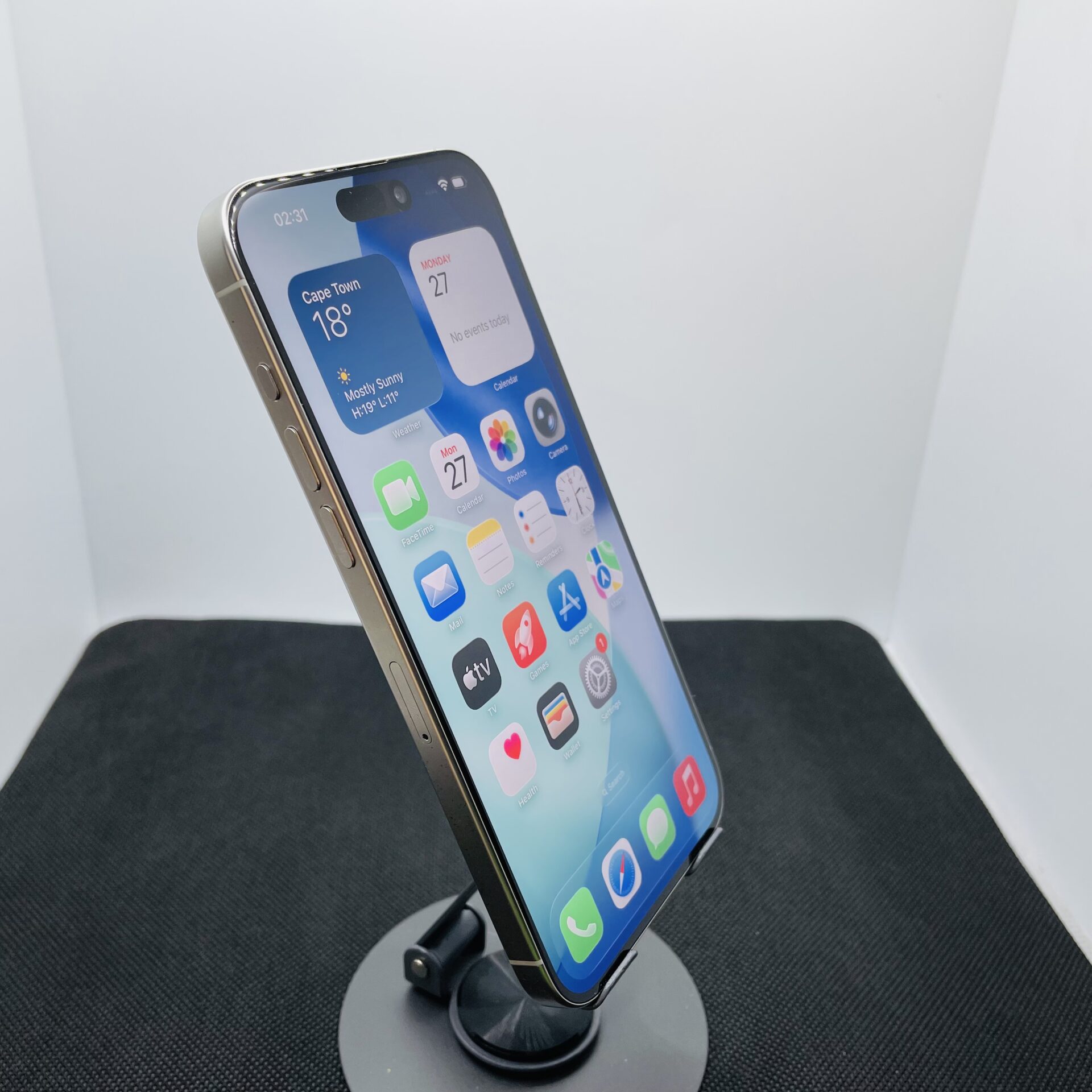 Apple iPhone 15 Pro Max 512GB White Titanium – (Grade B) - Image 3