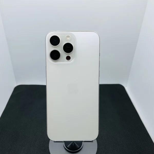 Apple iPhone 15 Pro Max 512GB White Titanium – (Grade B) | Epic