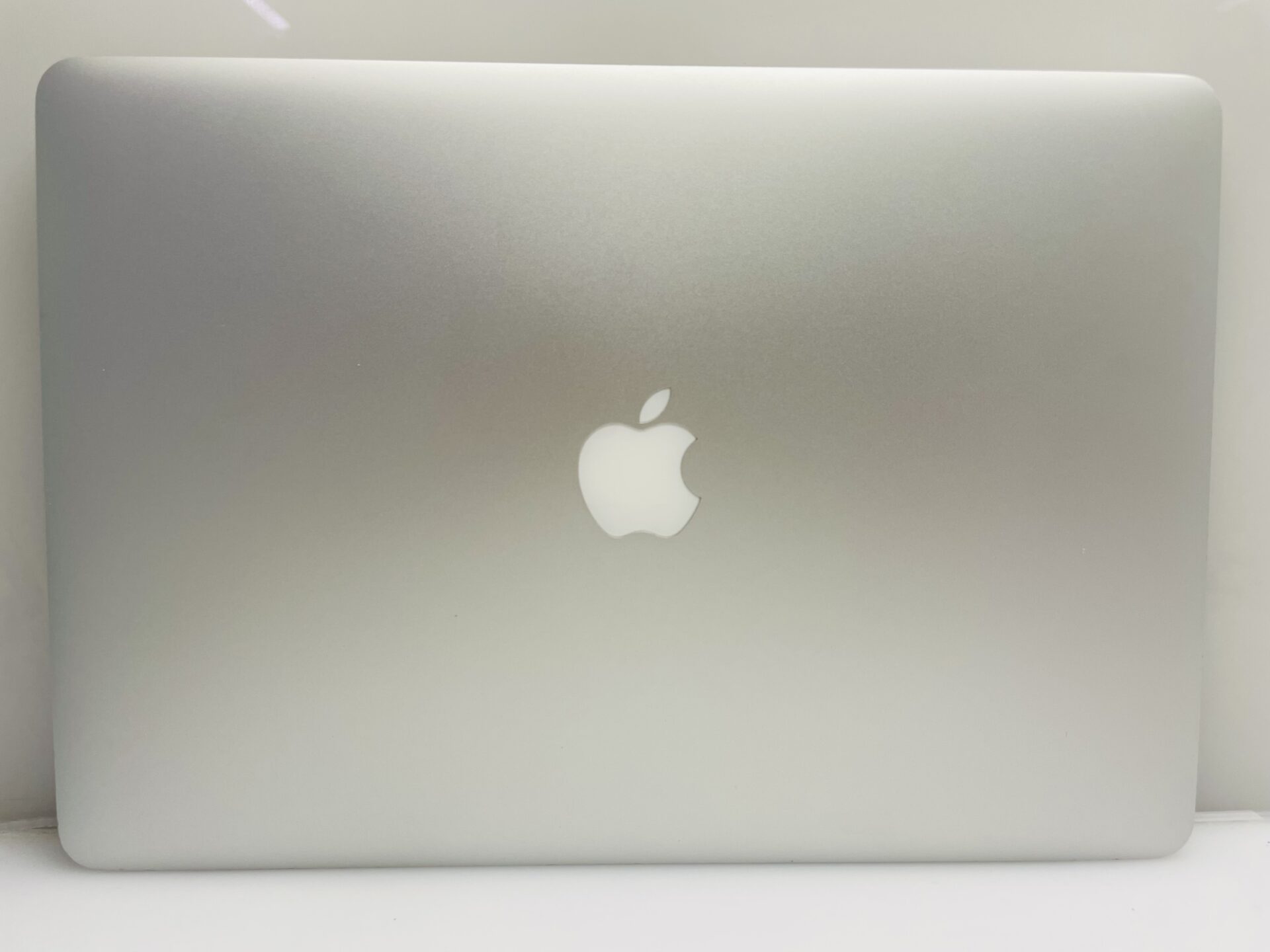 Apple MacBook Pro 15-Inch “Core i7” 2.8GHz 16GB RAM 1TB SSD (Mid