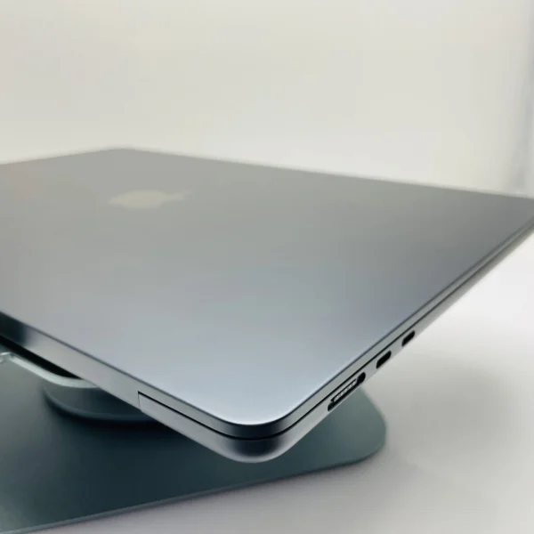 Apple Macbook Air 