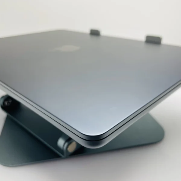 Apple Macbook Air 