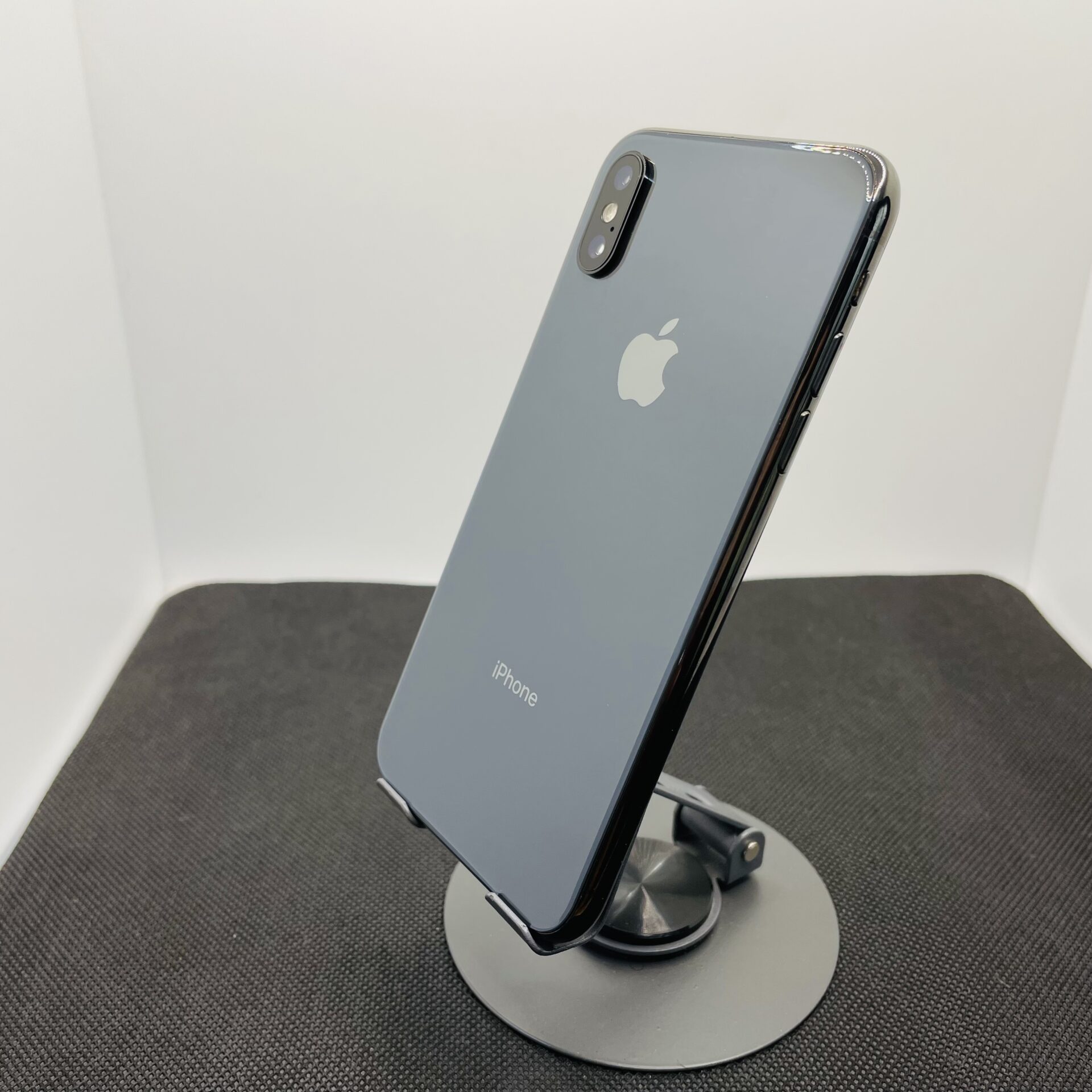 Apple iPhone XS 256GB Space Gray - (Grade B) | Epic Deals SA