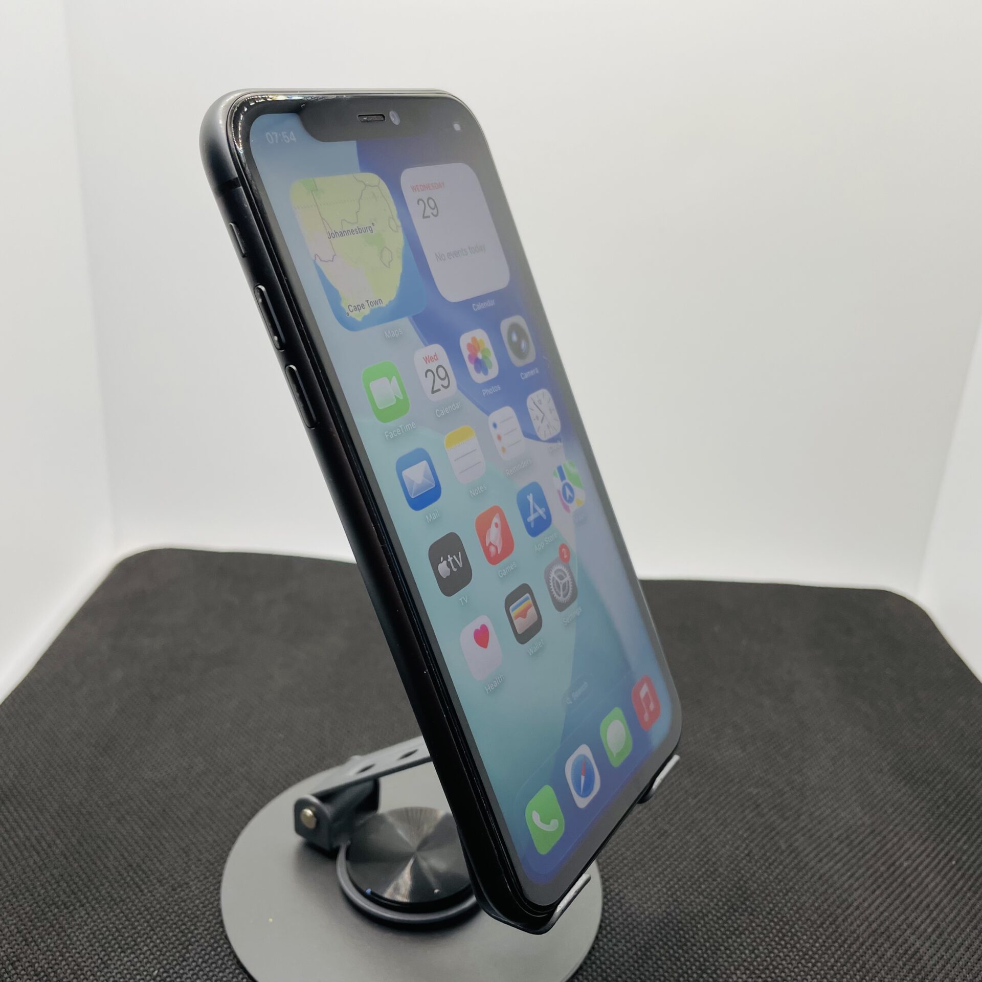 Apple iPhone 11 64GB Black (Grade B) – No Face ID | Epic Deals SA