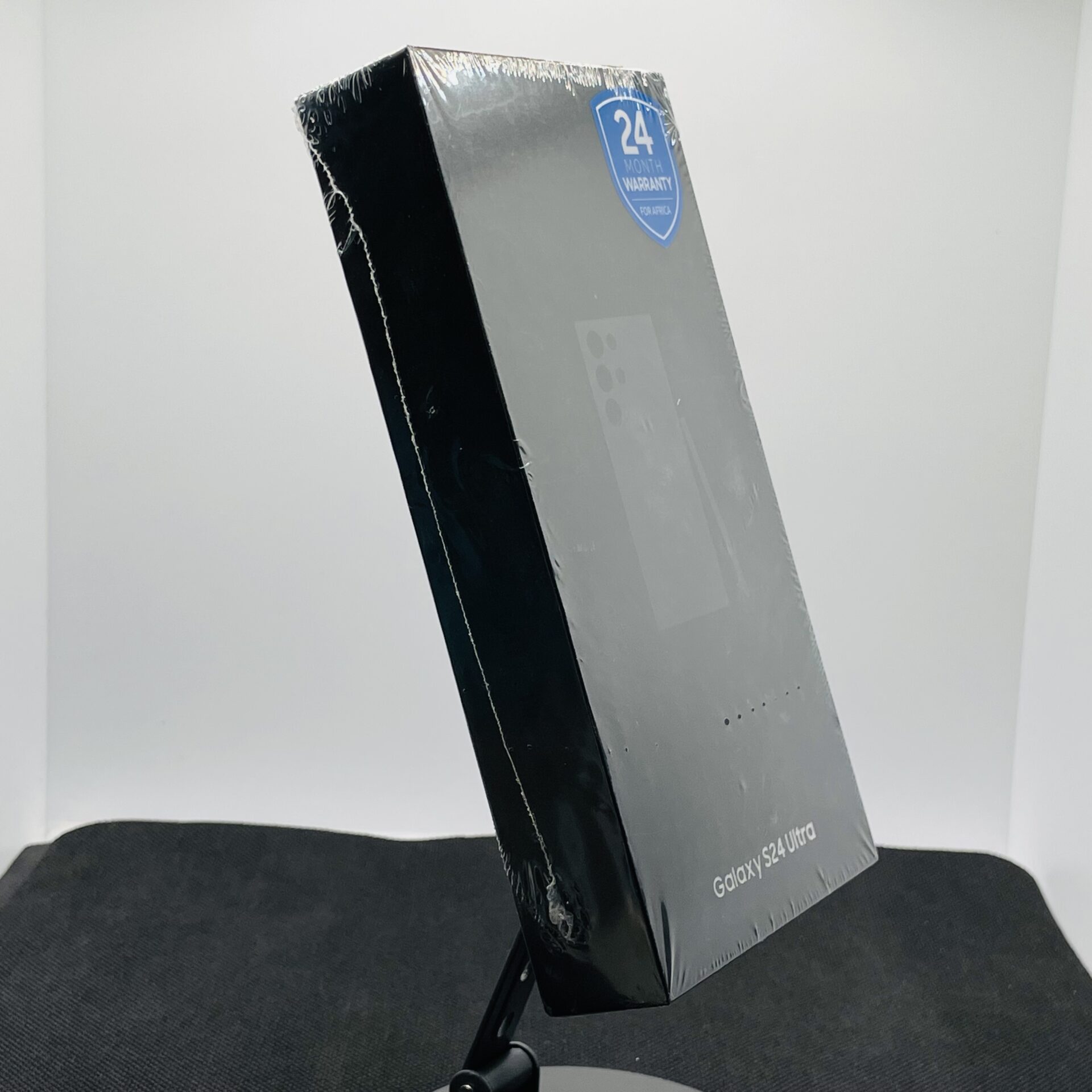 Samsung Galaxy S24 Ultra 256GB Dual Sim Titanium Black - Sealed - Image 3