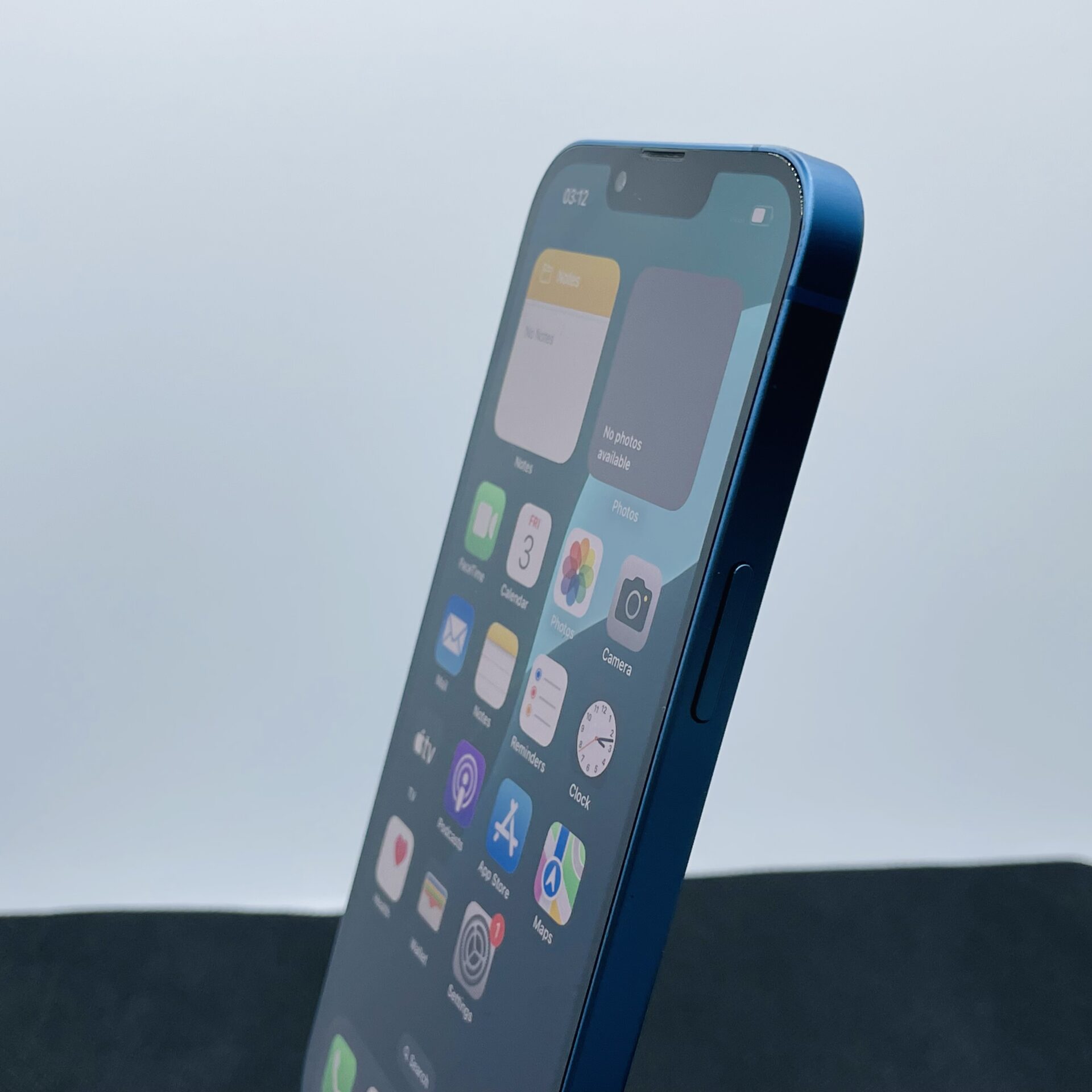 Apple iPhone 13 256GB Blue - (Grade B) - Image 6