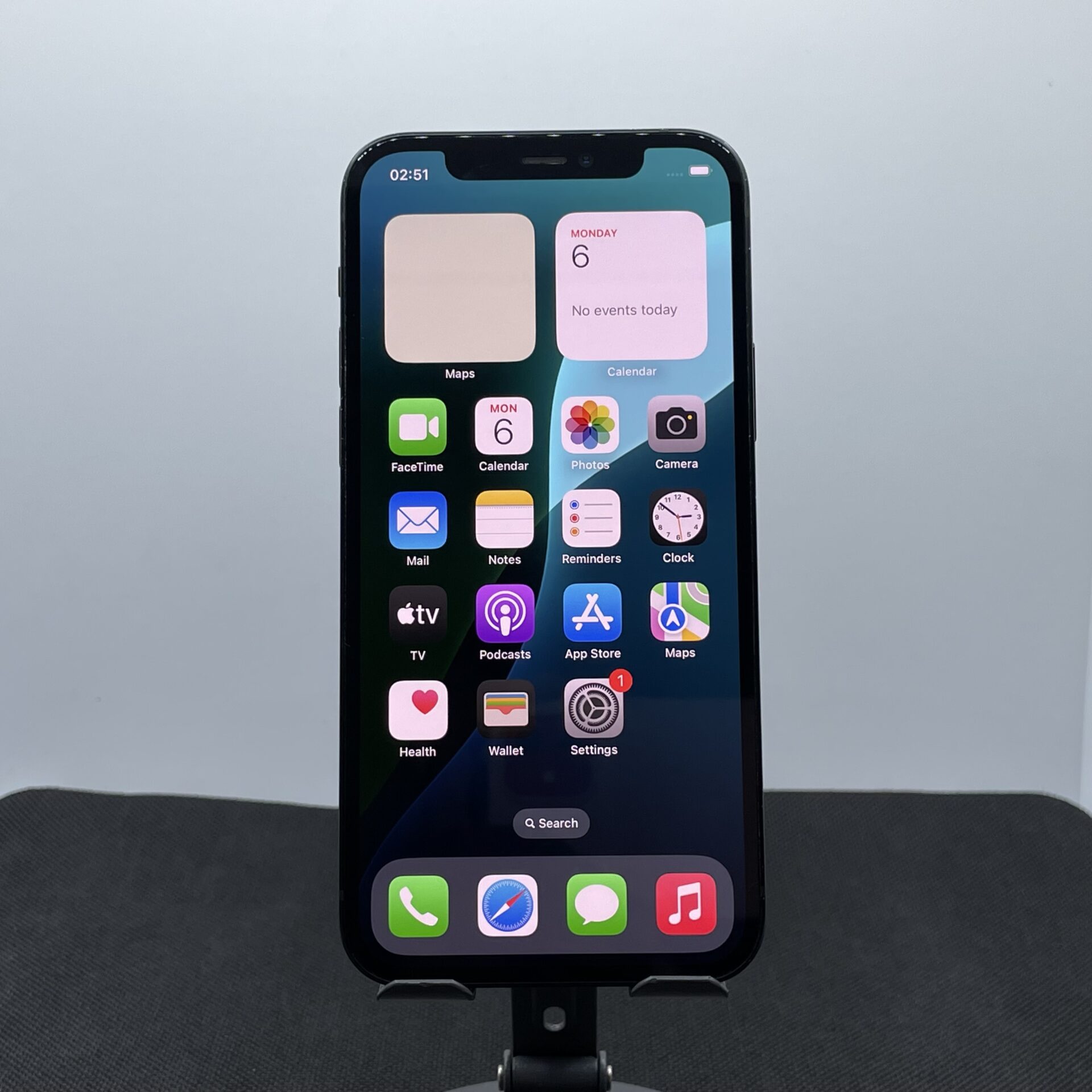 Apple iPhone 12 64GB Black (6 Month Warranty) - Image 2