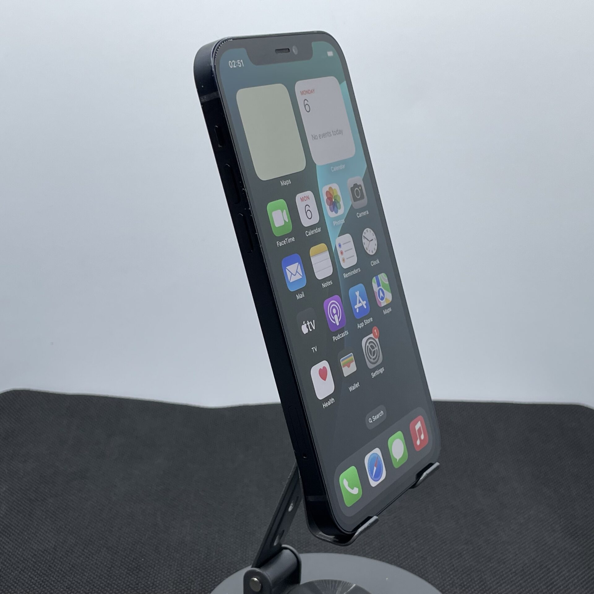 Apple iPhone 12 64GB Black (6 Month Warranty) - Image 3