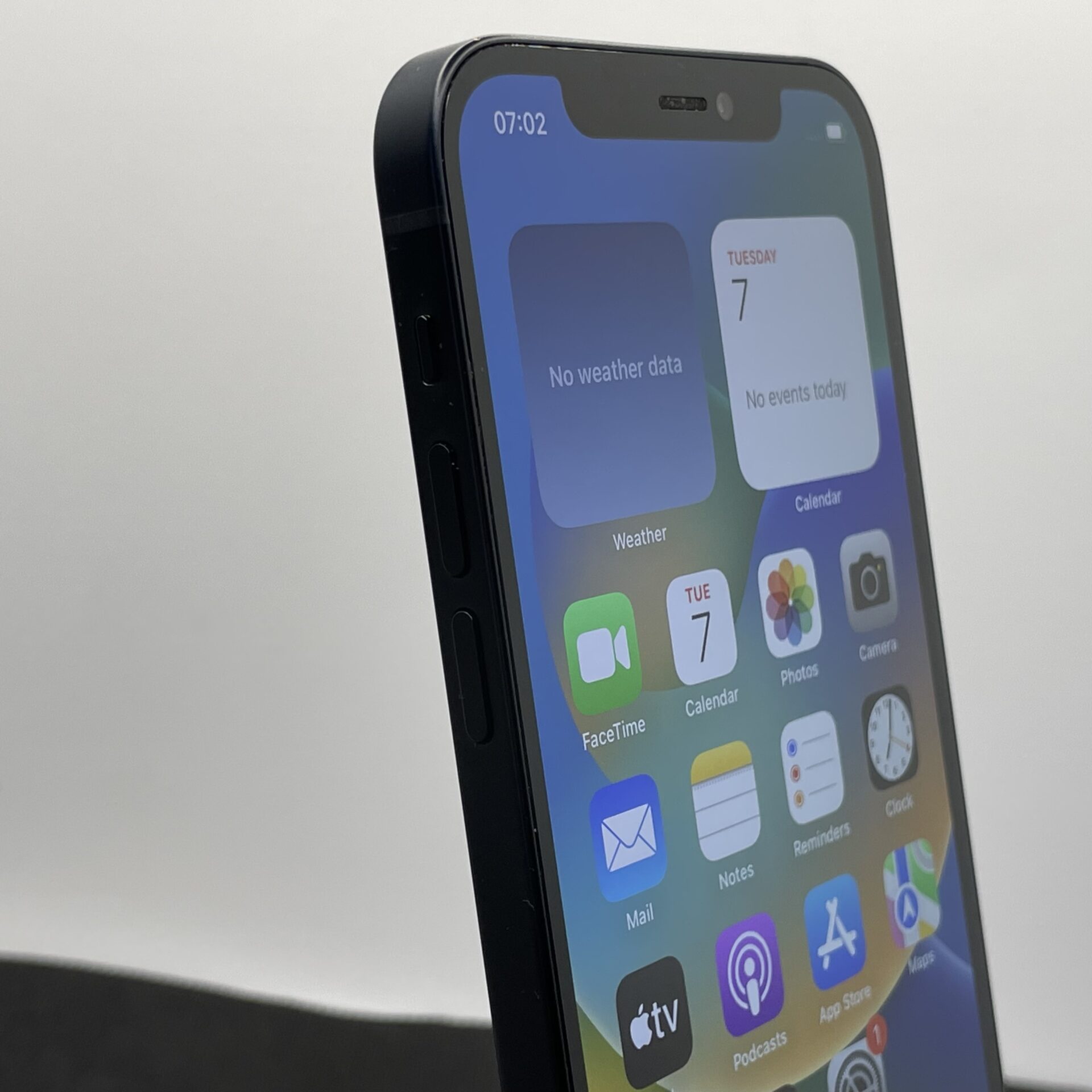 Apple iPhone 12 128GB Black (6 Month Warranty) | Epic Deals SA
