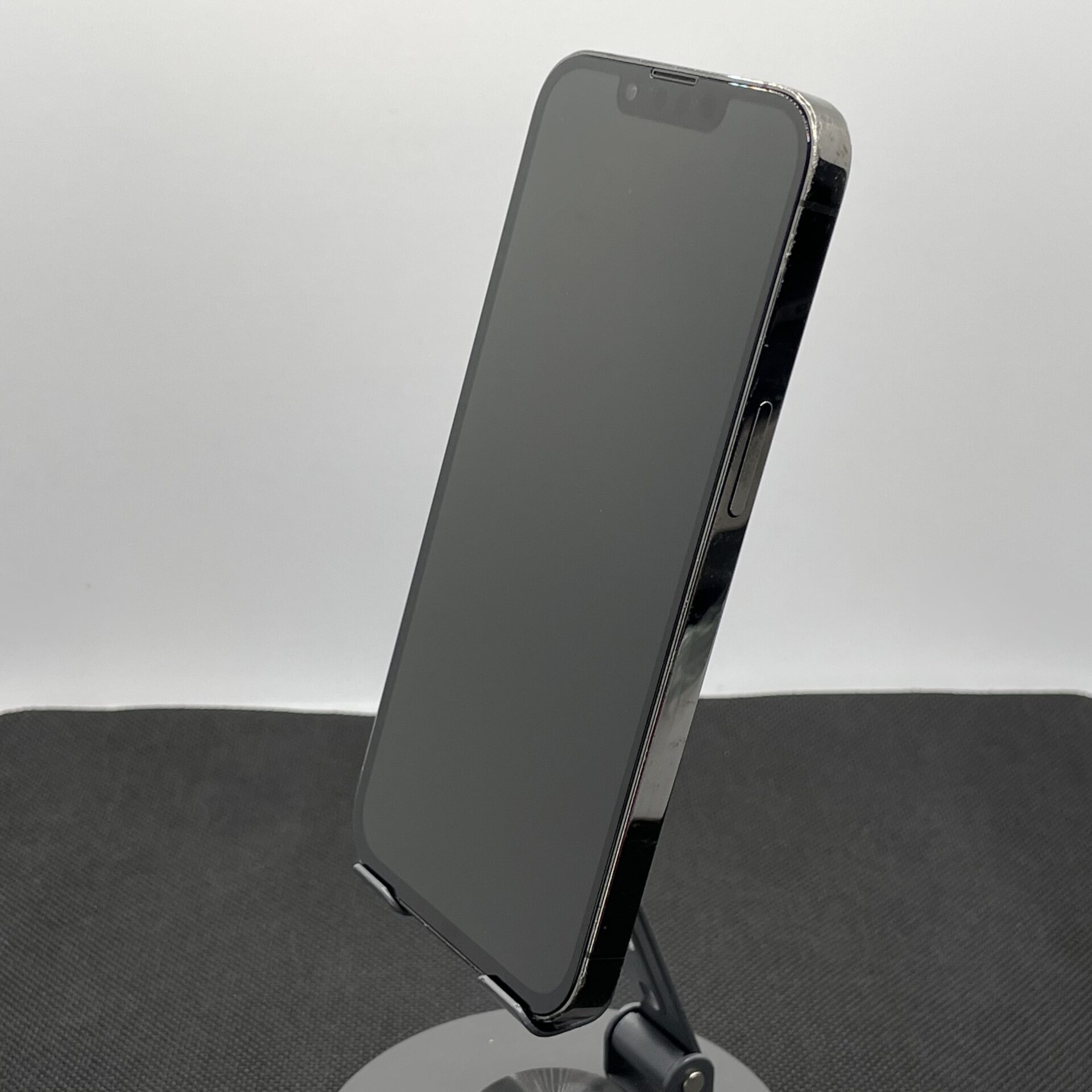 Apple iPhone 13 Pro 256GB Graphite (12 Month Warranty) | Epic Deals SA