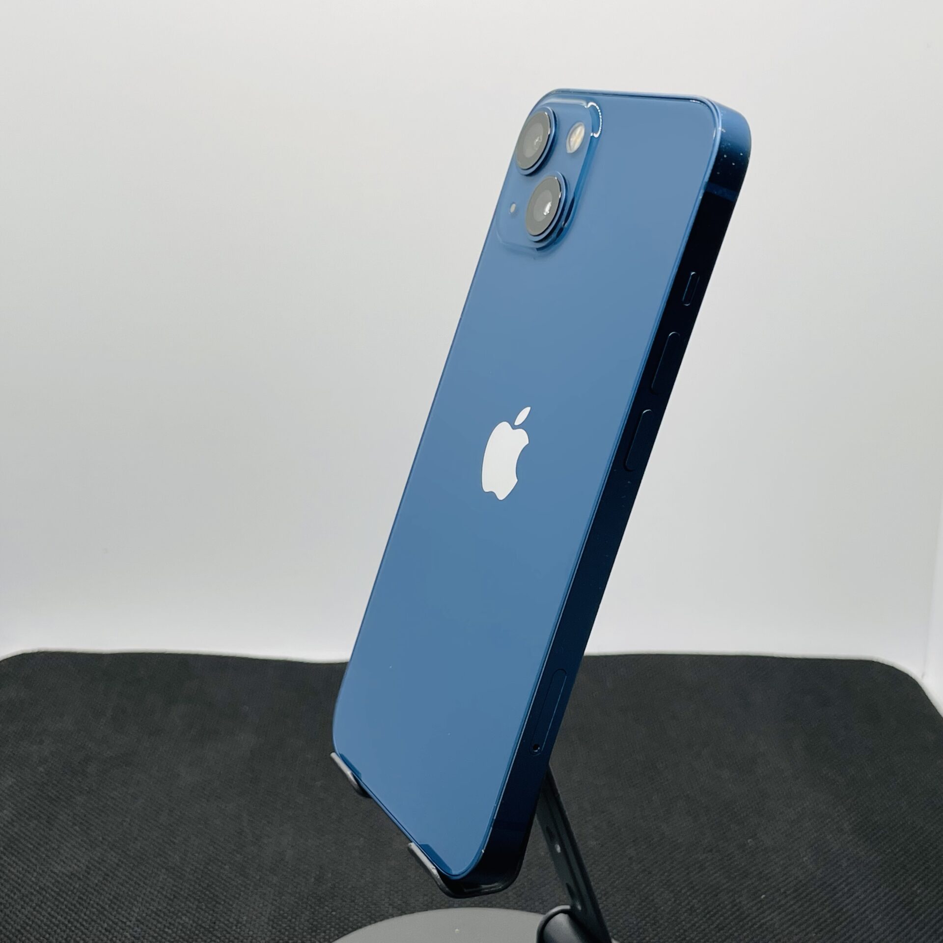 Apple iPhone 13 128GB Blue (6 Month Warranty) - Image 8