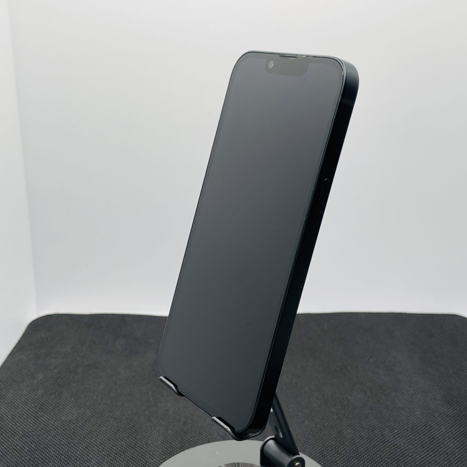 Apple iPhone 14 256GB Midnight (12 Month Warranty) - Image 7