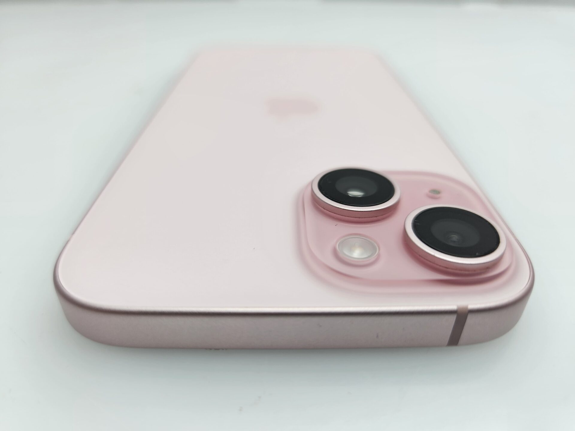 Apple iPhone 15 256GB Pink (2 Year Warranty) | Epic Deals SA