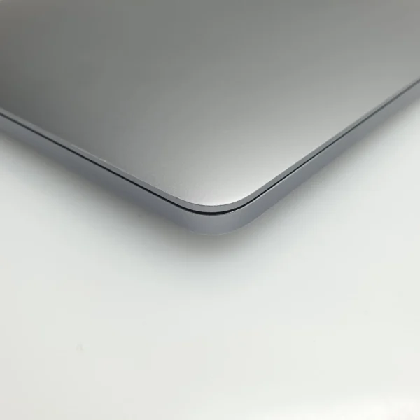 Apple MacBook Pro 15-inch “Core i9” 2.3GHz (Touch/2019) 16GB RAM