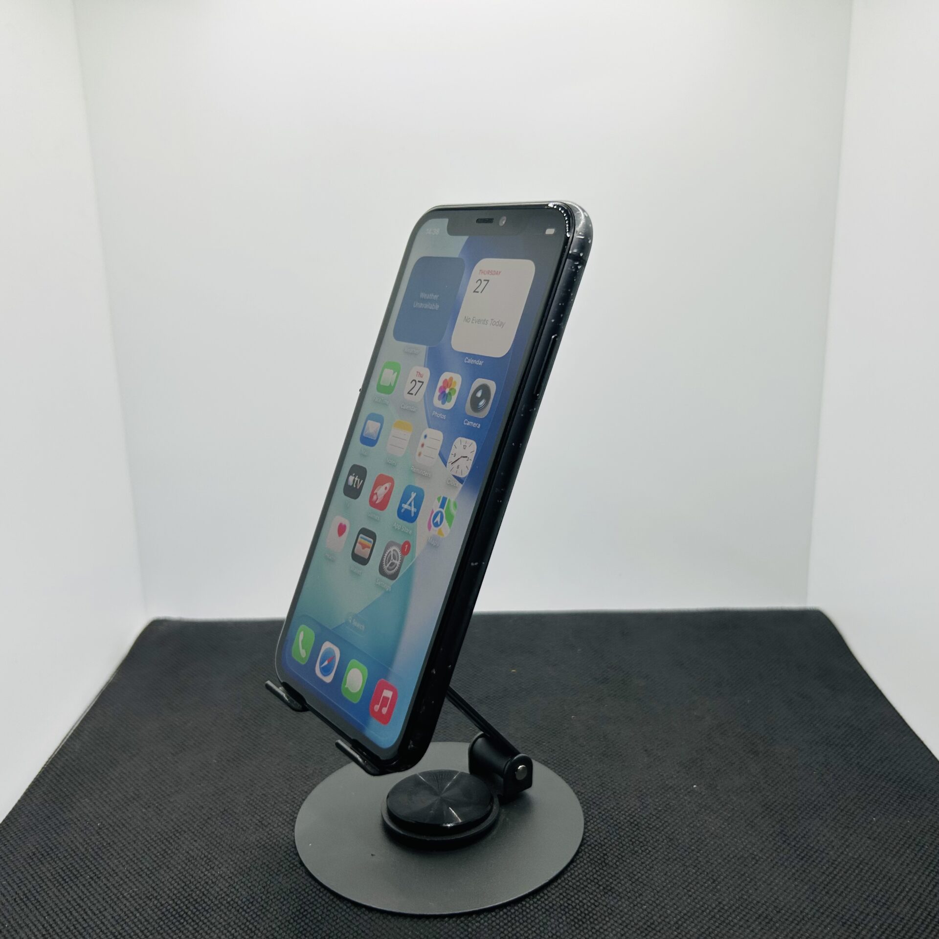 Apple iPhone 11 64GB Black – (Grade B) - Image 4