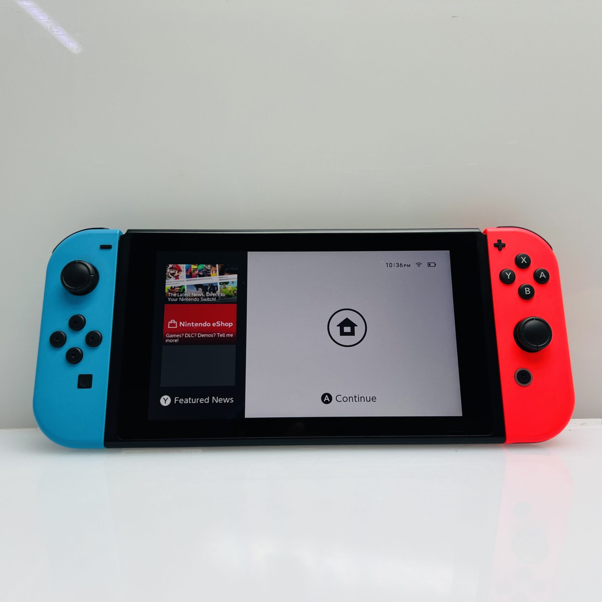 Nintendo Switch 32GB Black + Accessories – (Grade B) - Image 2