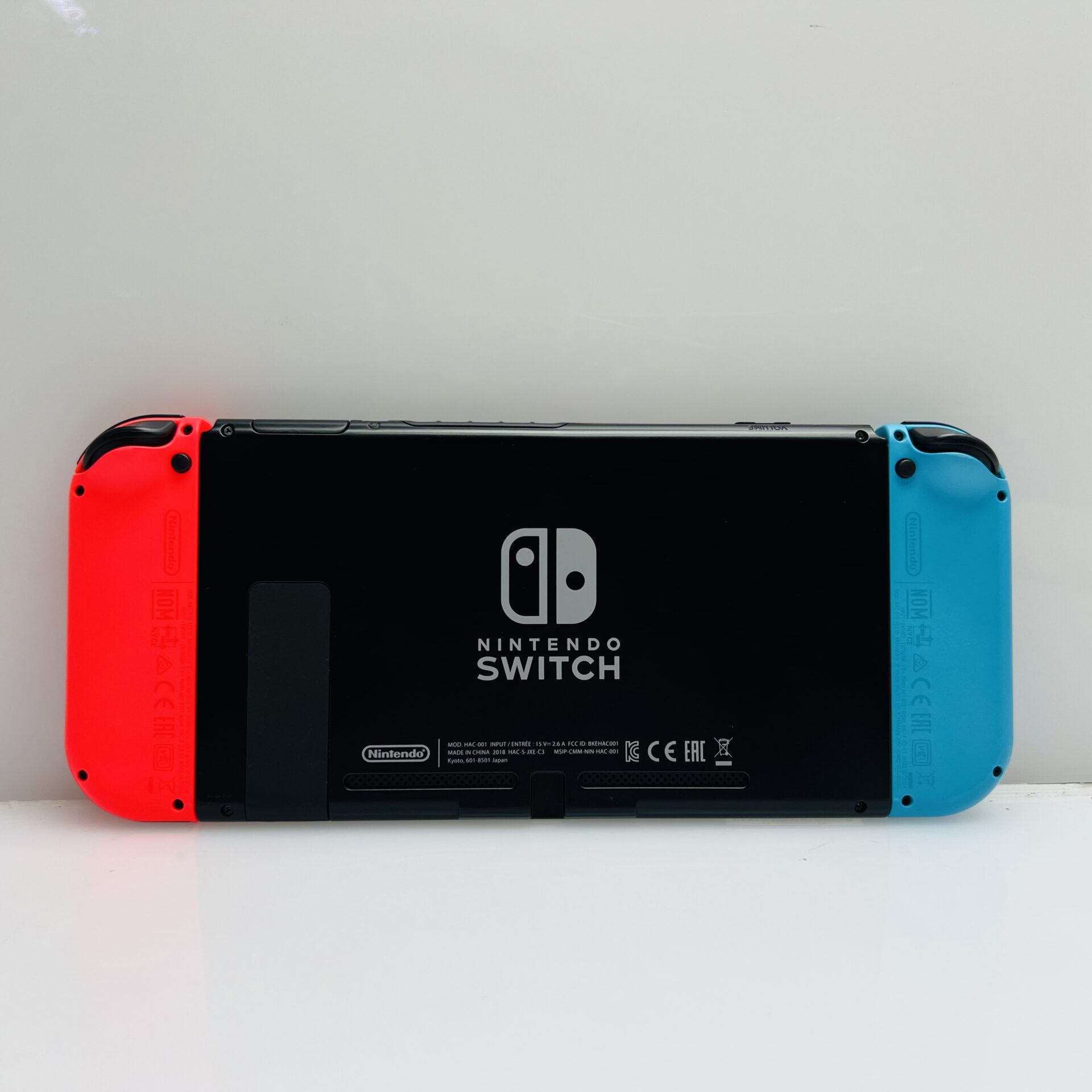 Nintendo Switch 32GB Black + Accessories – (Grade B) - Image 3