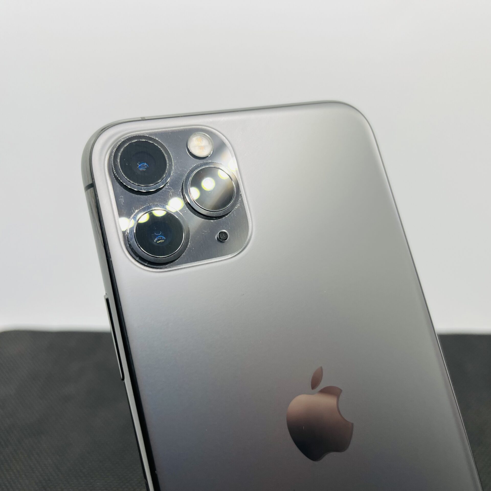 Apple iPhone 11 Pro 256GB Space Gray – (Grade B) | Epic Deals SA Apple iPhone 11 Pro 256GB Space Gray – (Grade B) | Epic Deals SA