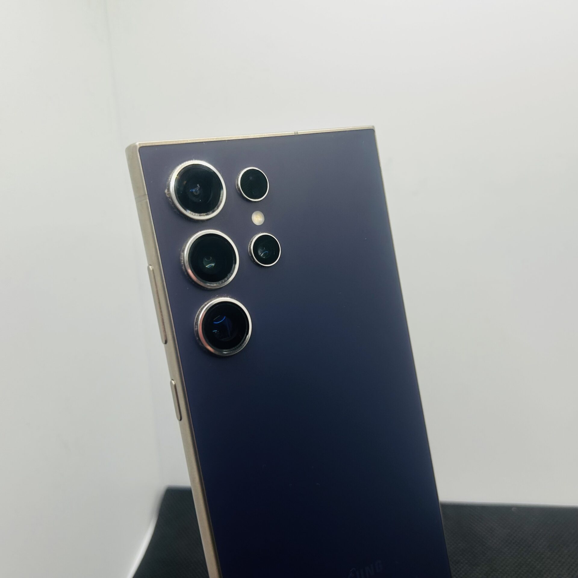 Samsung Galaxy S24 Ultra 256GB Viole - (Grade B) - Image 11