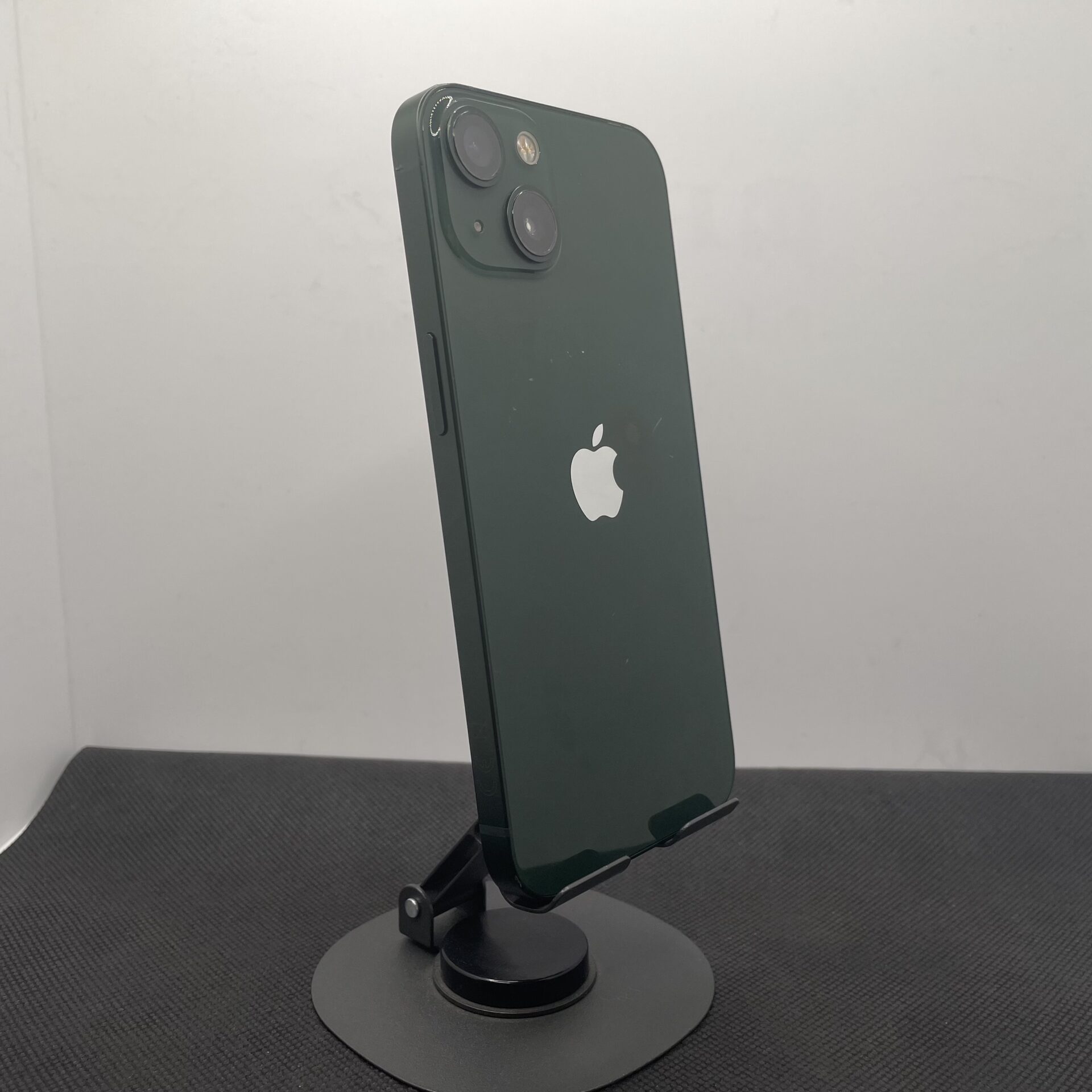 Apple iPhone 13 128GB Green - (Grade B) - Image 8