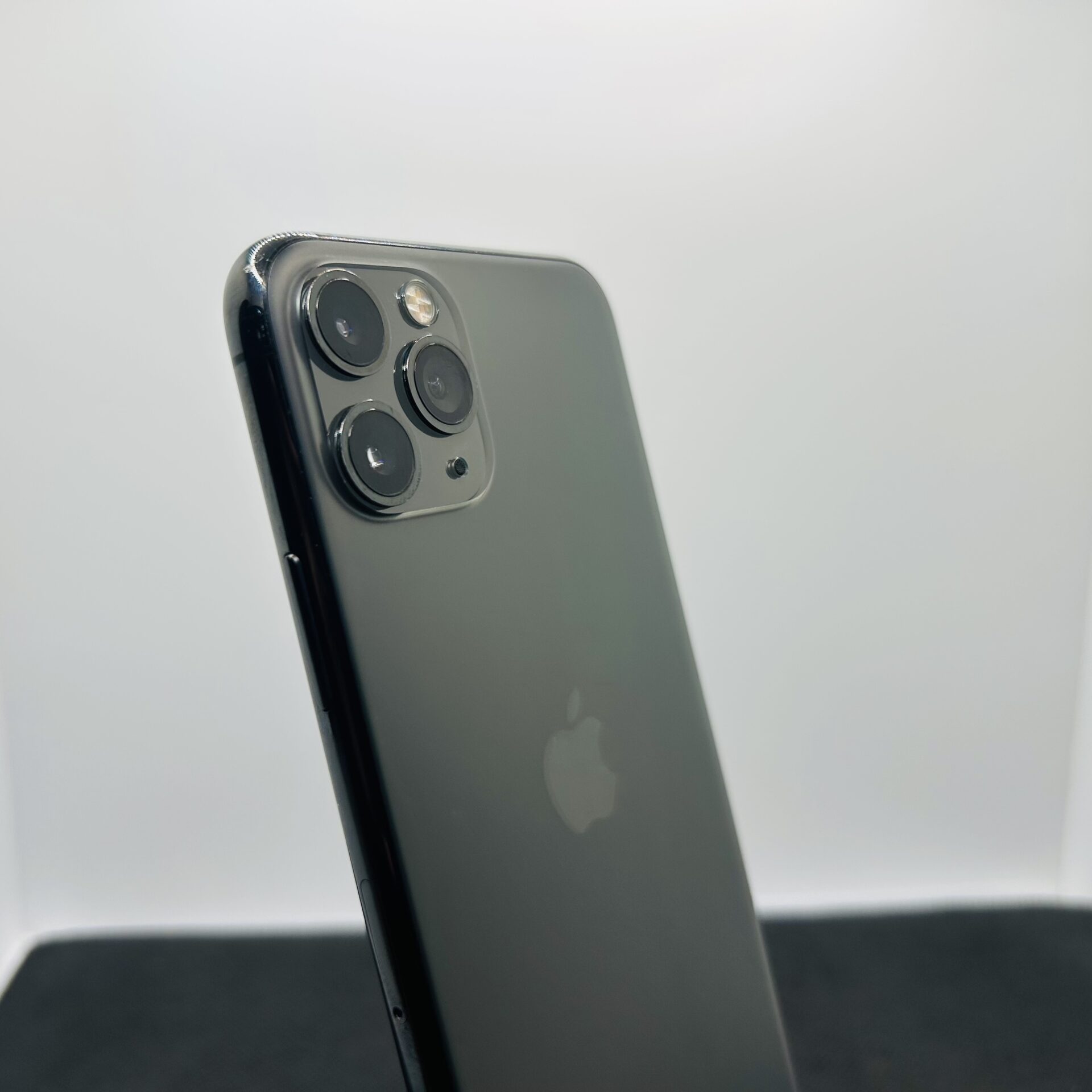 Apple iPhone 11 Pro 64GB Space Gray (Grade B) - No Face ID - Image 9