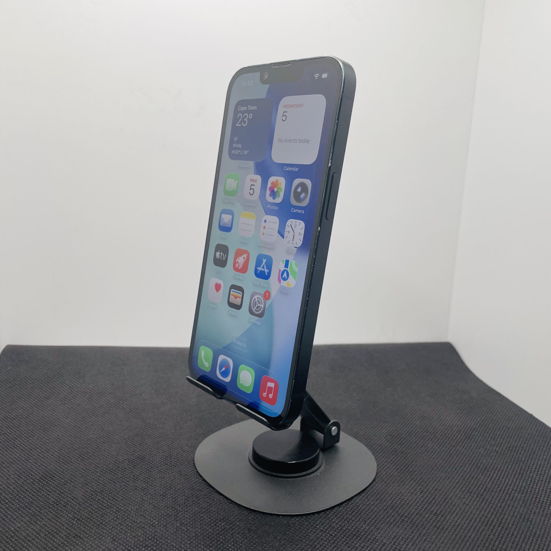 Apple iPhone 14 128GB Midnight - (Grade B) - Image 4