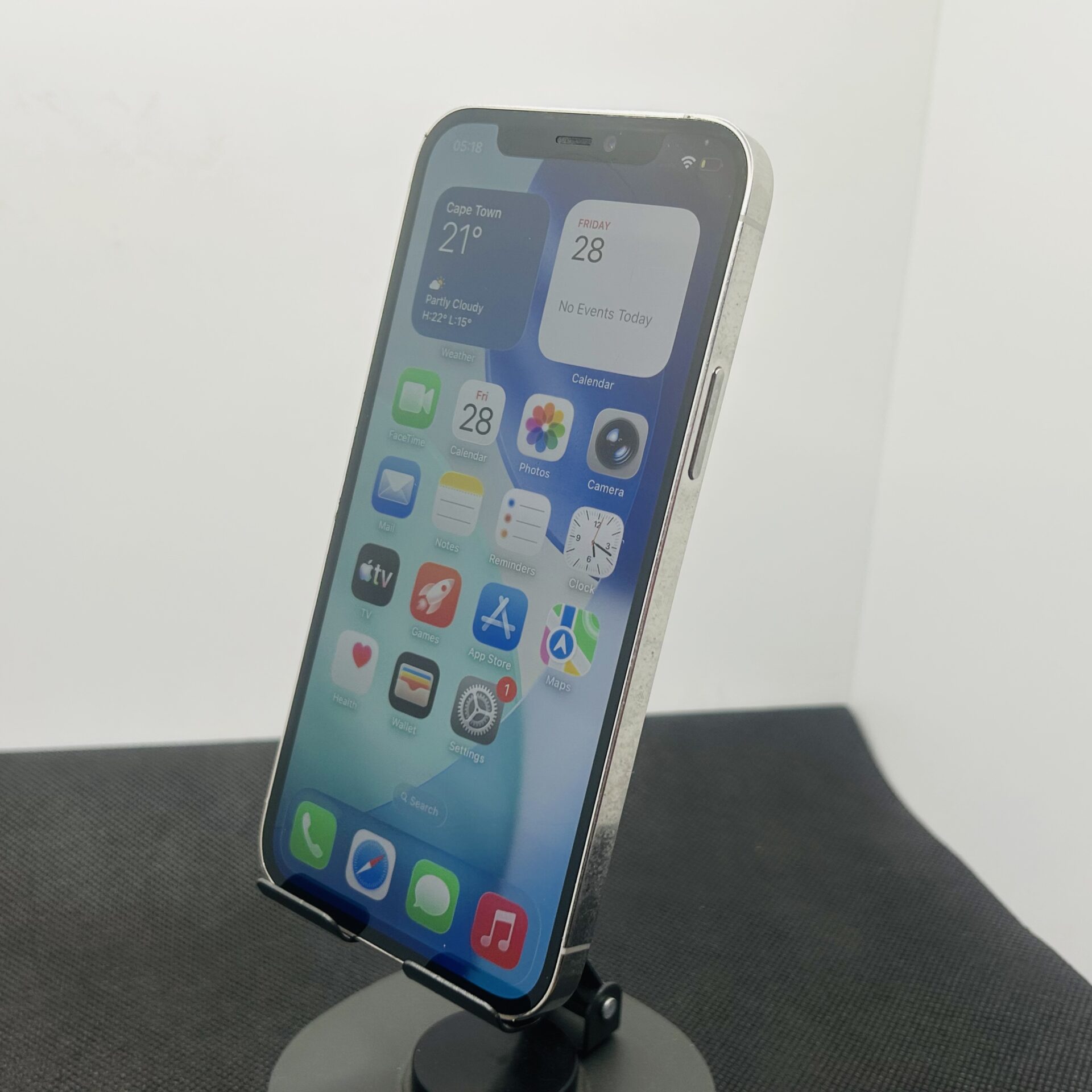 ns0214 iPhone12 Pro 128GB シルバー Apple iPhone 12 Pro 128GB Silver - (Grade B) | Epic Deals SA
