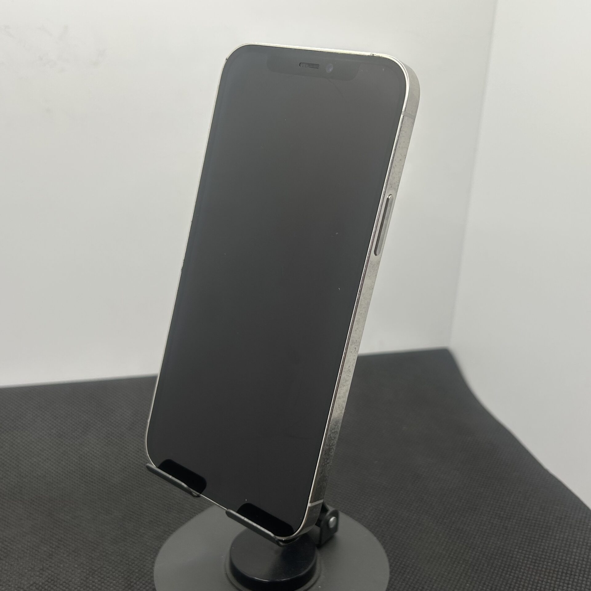 Apple iPhone 12 Pro 128GB Silver - (Grade B) | Epic Deals SA