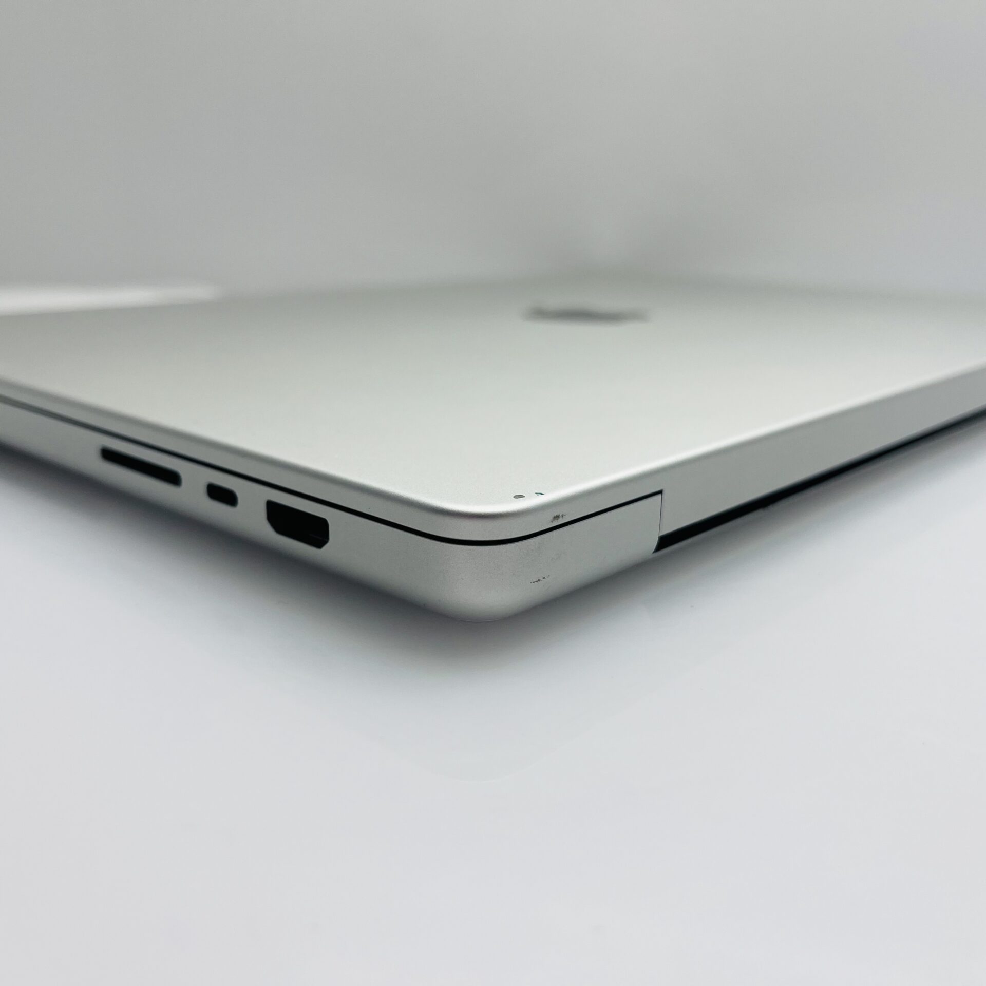 Apple Macbook Pro 