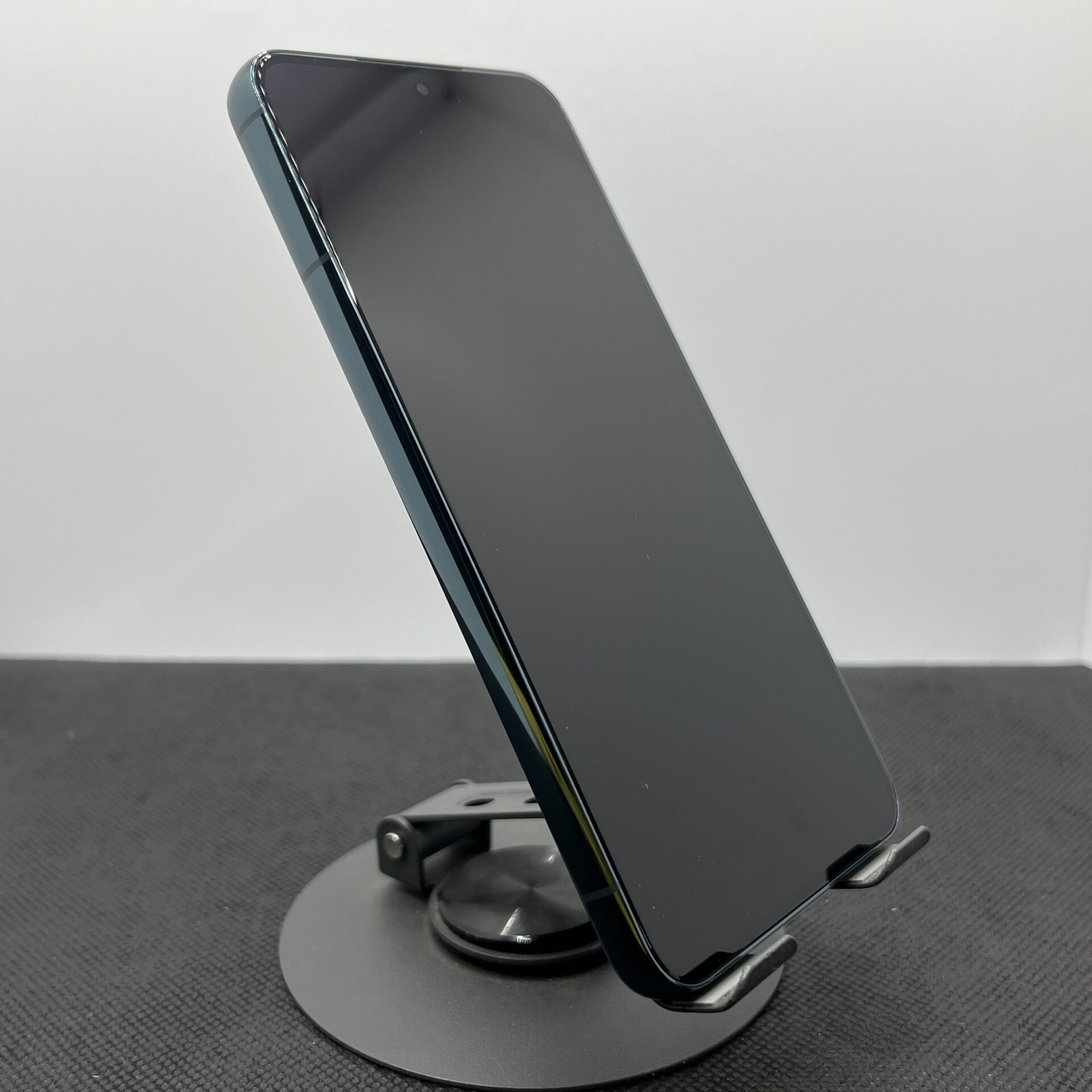 Samsung Galaxy S22 256GB Green - (Grade A) - Image 5
