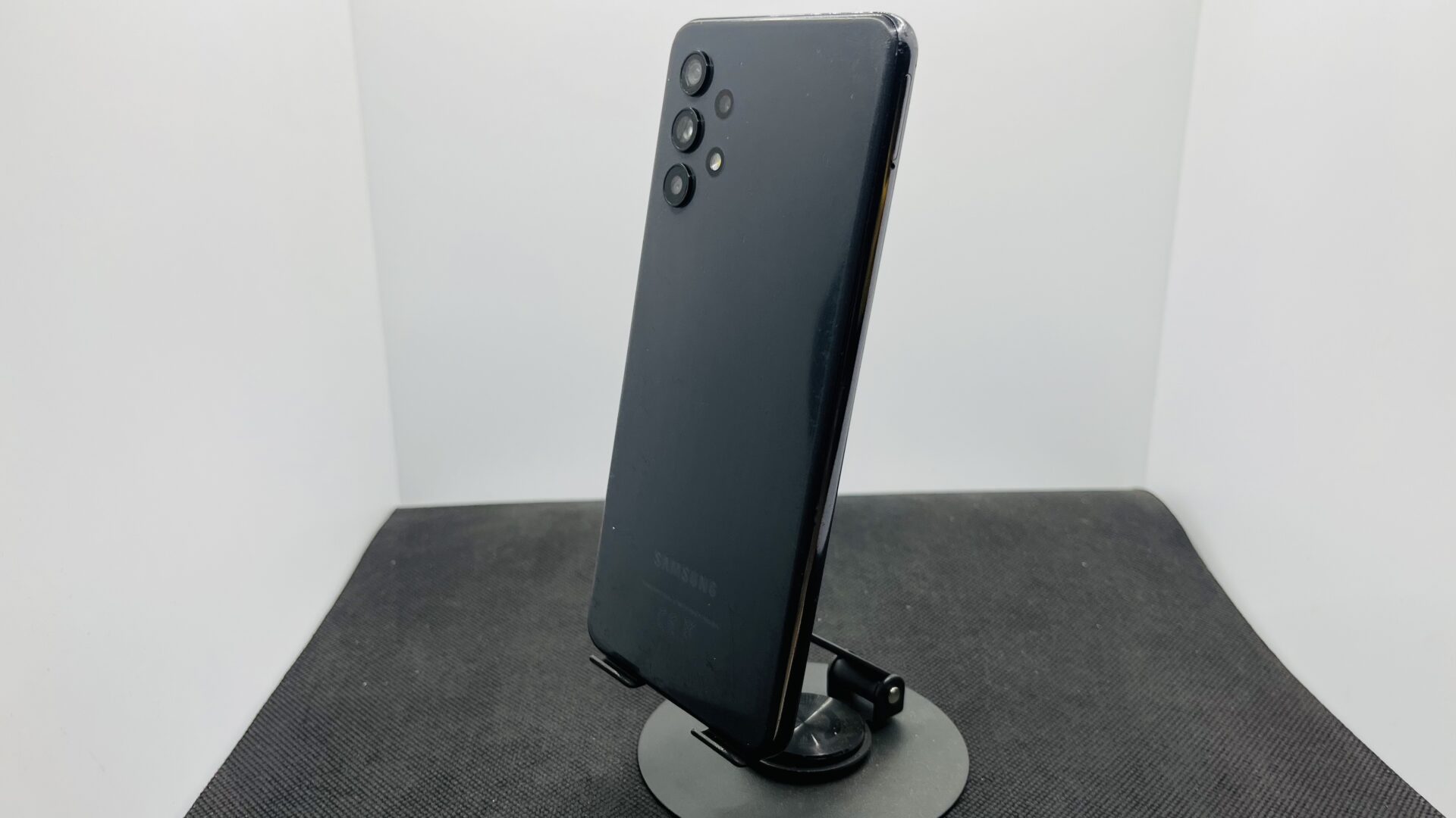 Samsung Galaxy A32 128GB Black (Grade C) - No Fingerprint ID