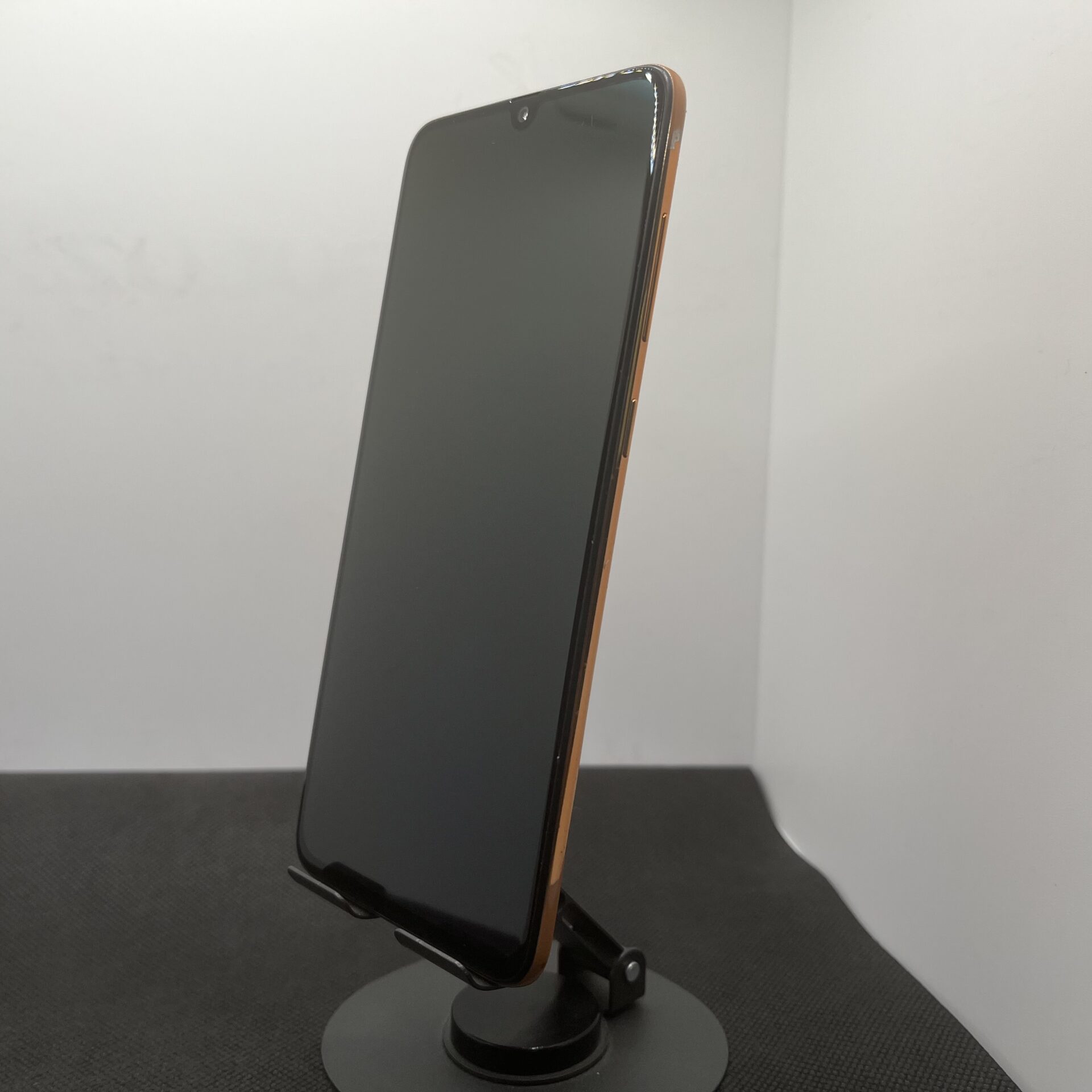 Samsung Galaxy A70 128GB Coral (Grade B) - LCD Burn - Image 6