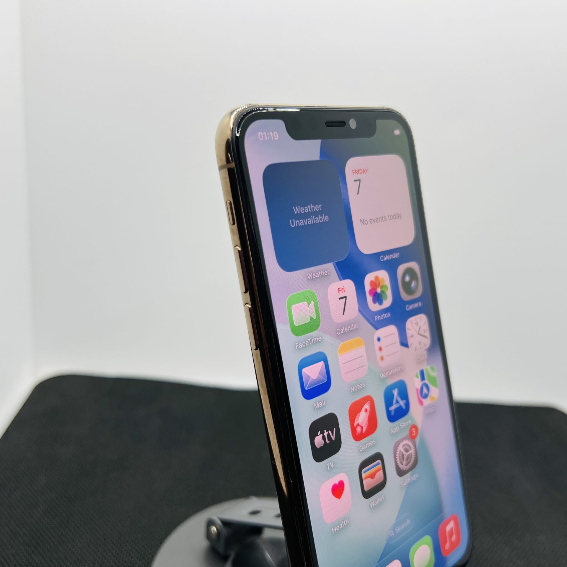 Apple iPhone 11 Pro 64GB Gold (Grade B) – No Face ID - Image 4