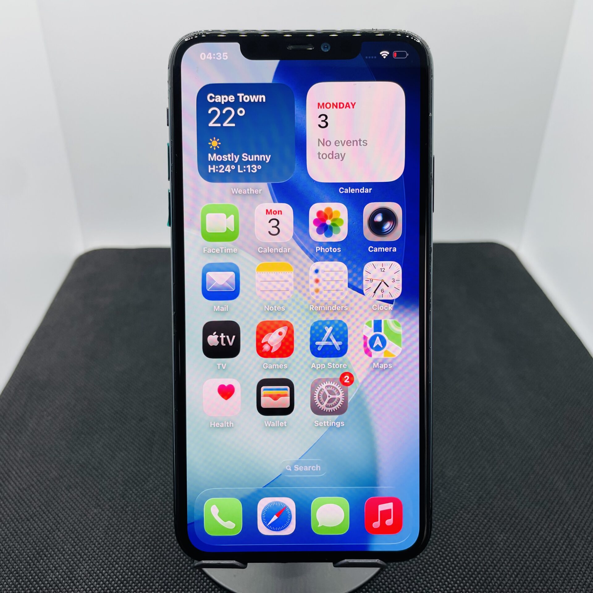 Apple iPhone 11 Pro Max 256GB Midnight Green (Grade B) - Not Working On Vodacom Network - Image 2