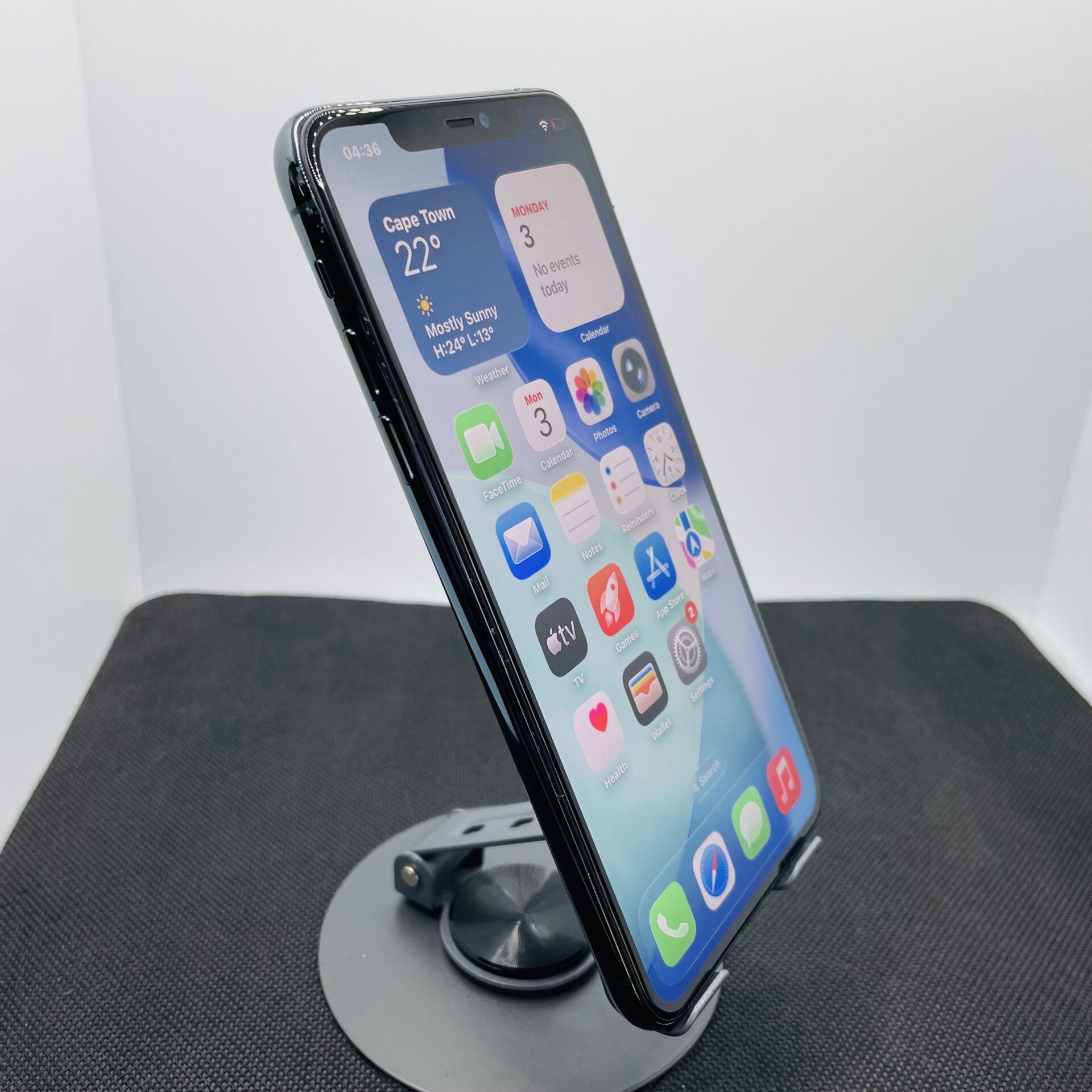 Apple iPhone 11 Pro Max 256GB Midnight Green (Grade B) - Not Working On Vodacom Network - Image 3