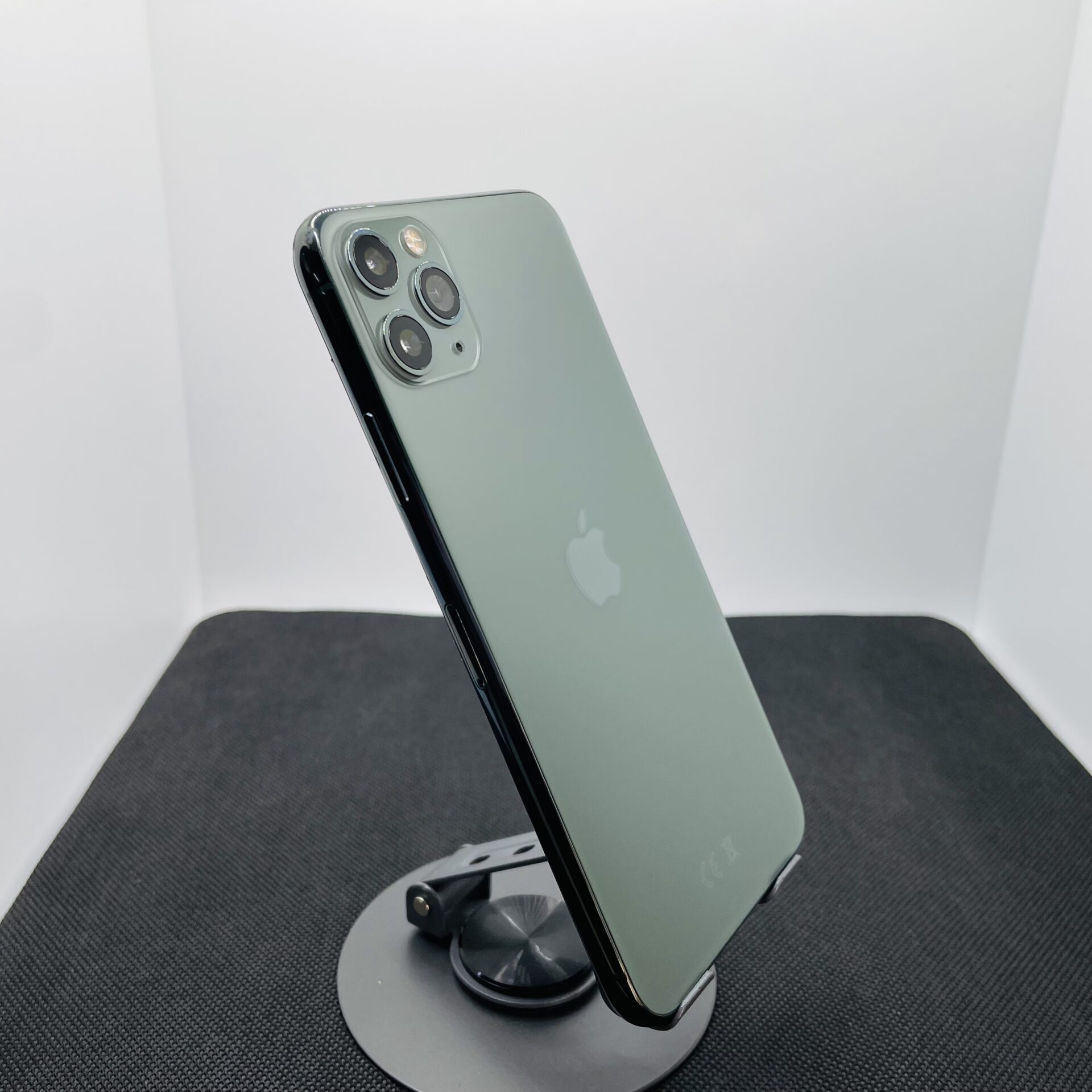 Apple iPhone 11 Pro Max 256GB Midnight Green (Grade B) - Not Working On Vodacom Network - Image 10
