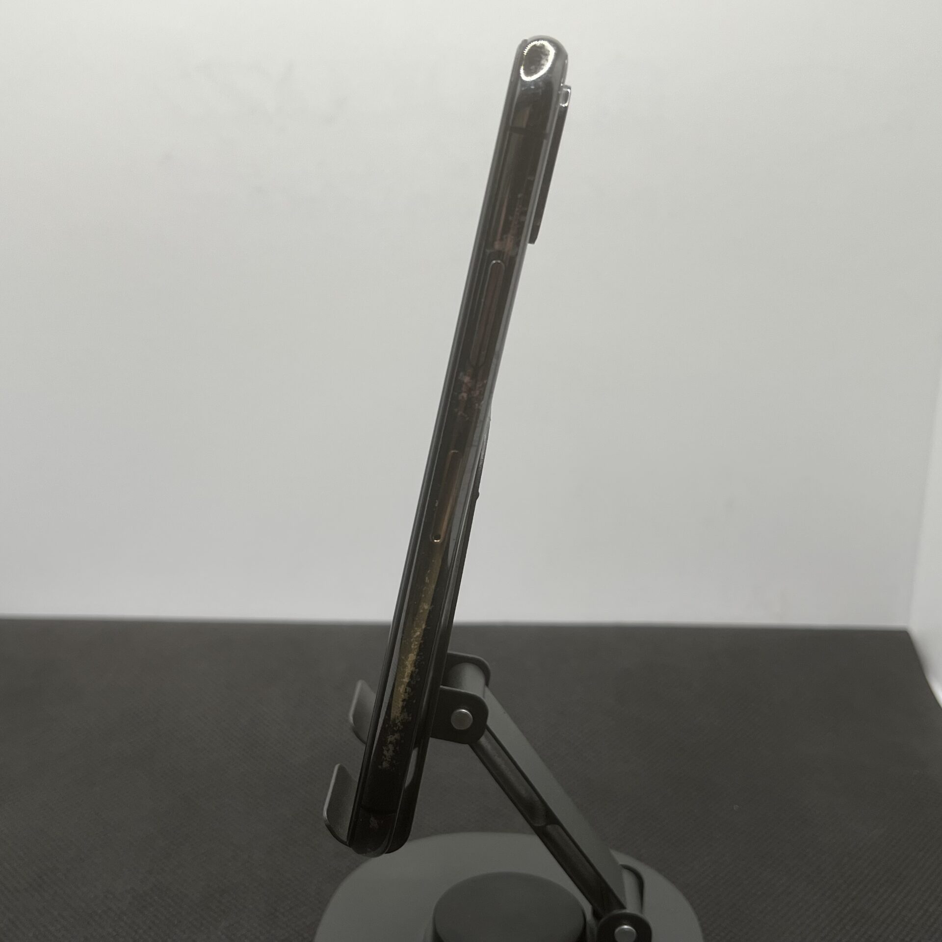 Apple iPhone Xs 64GB Space Gray - (Grade B) No Face ID - Image 8