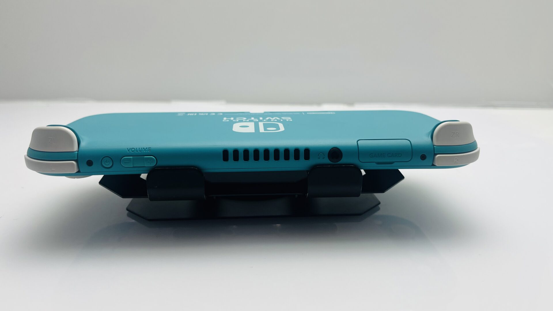 Nintendo Switch Lite 32GB Turquoise – (Grade B) | Epic Deals SA