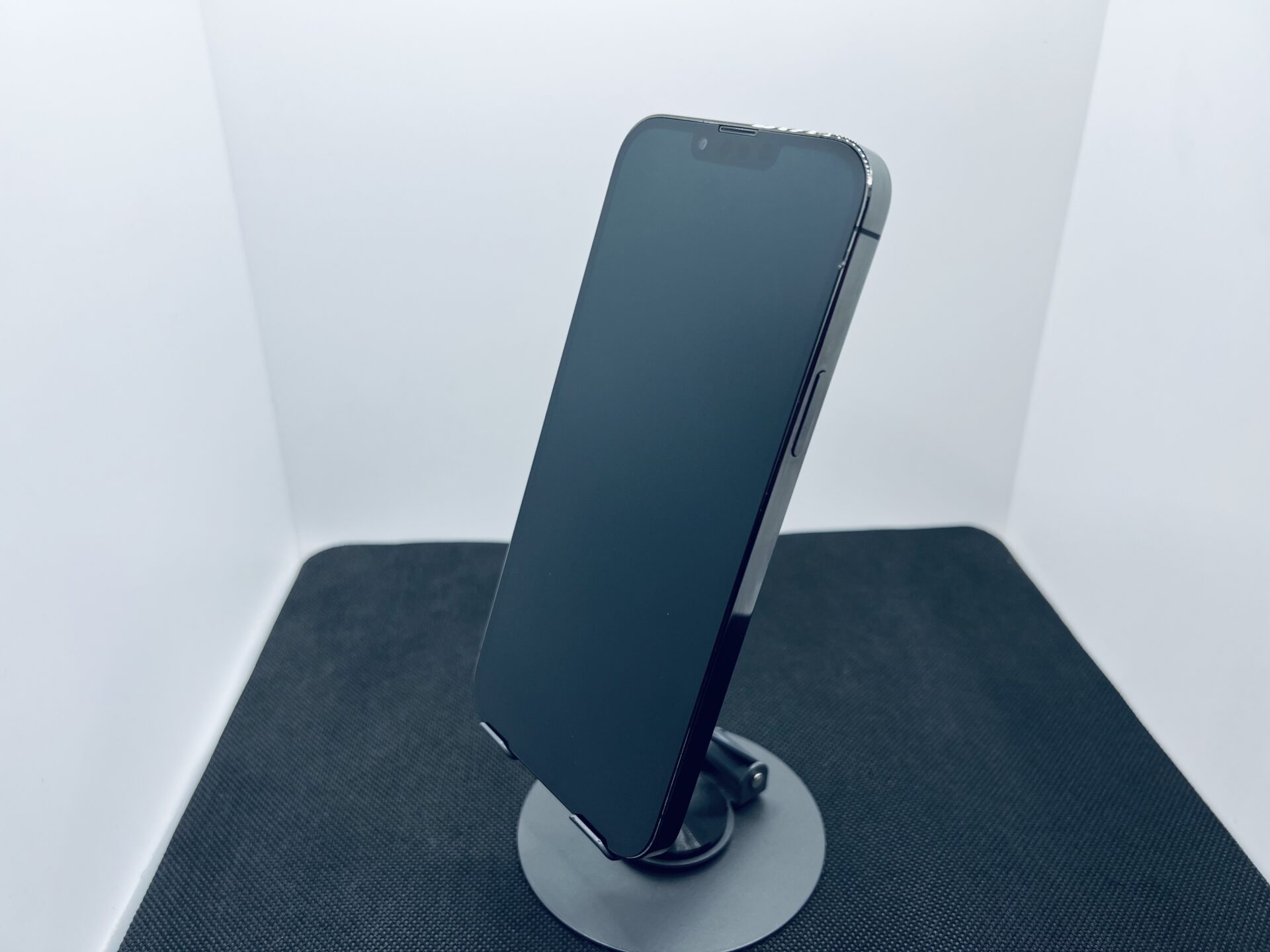 Apple iPhone 13 Pro Max 512GB Graphite – (Grade B) | Epic Deals SA