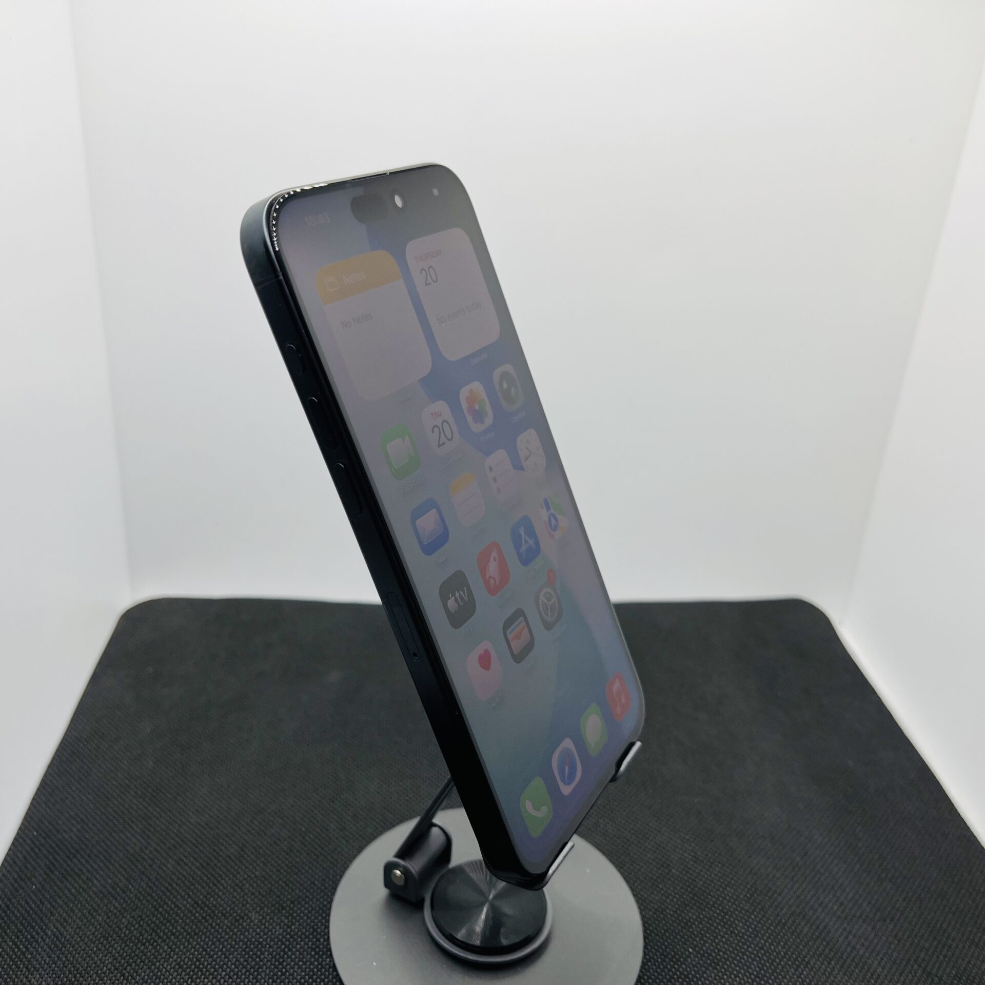 Apple iPhone 15 Pro Max 256GB Black Titanium (Grade B) – Minor Bright Spots - Image 3