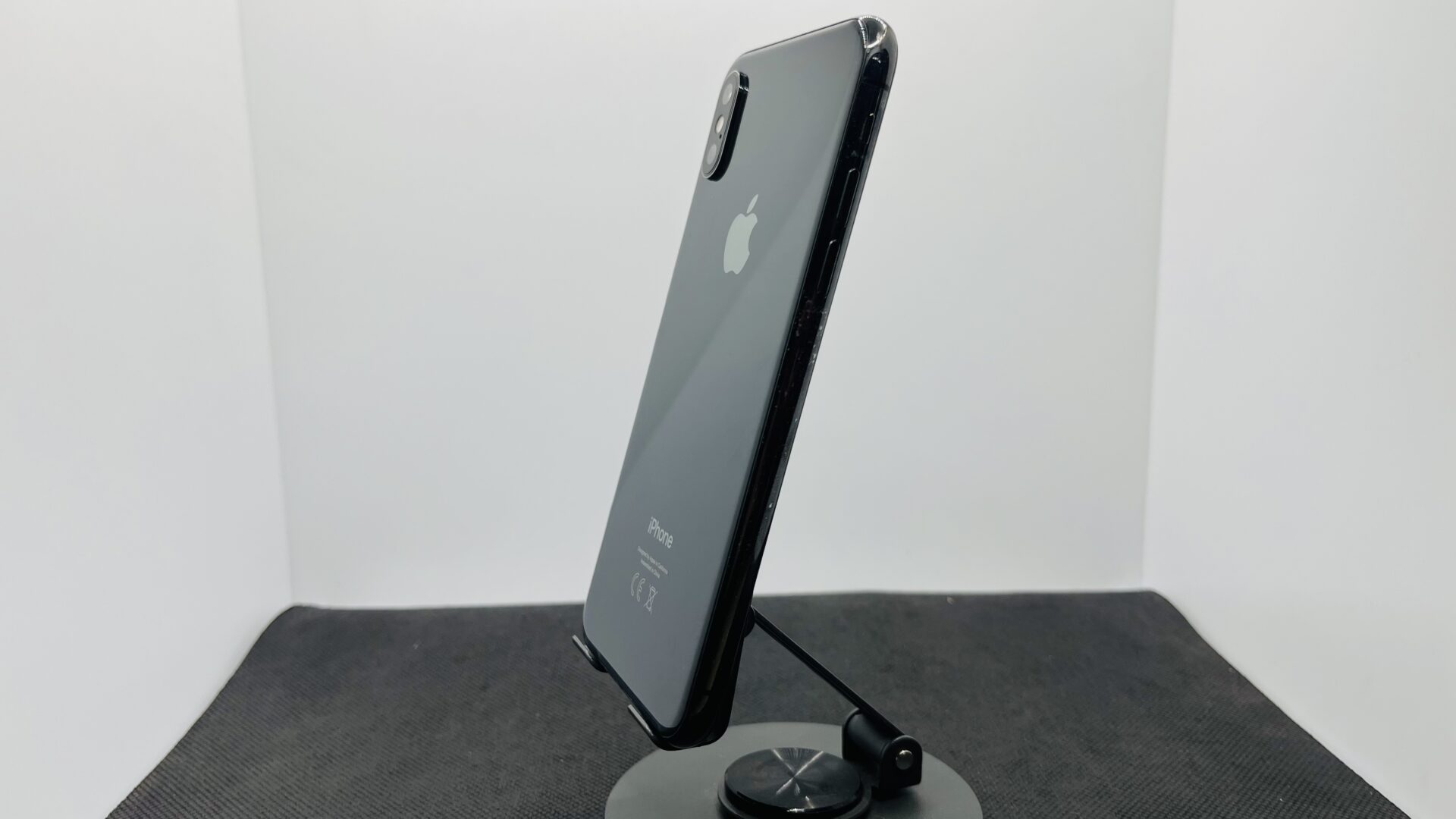Apple iPhone XS 64GB Space Gray – (Grade B) - Image 8