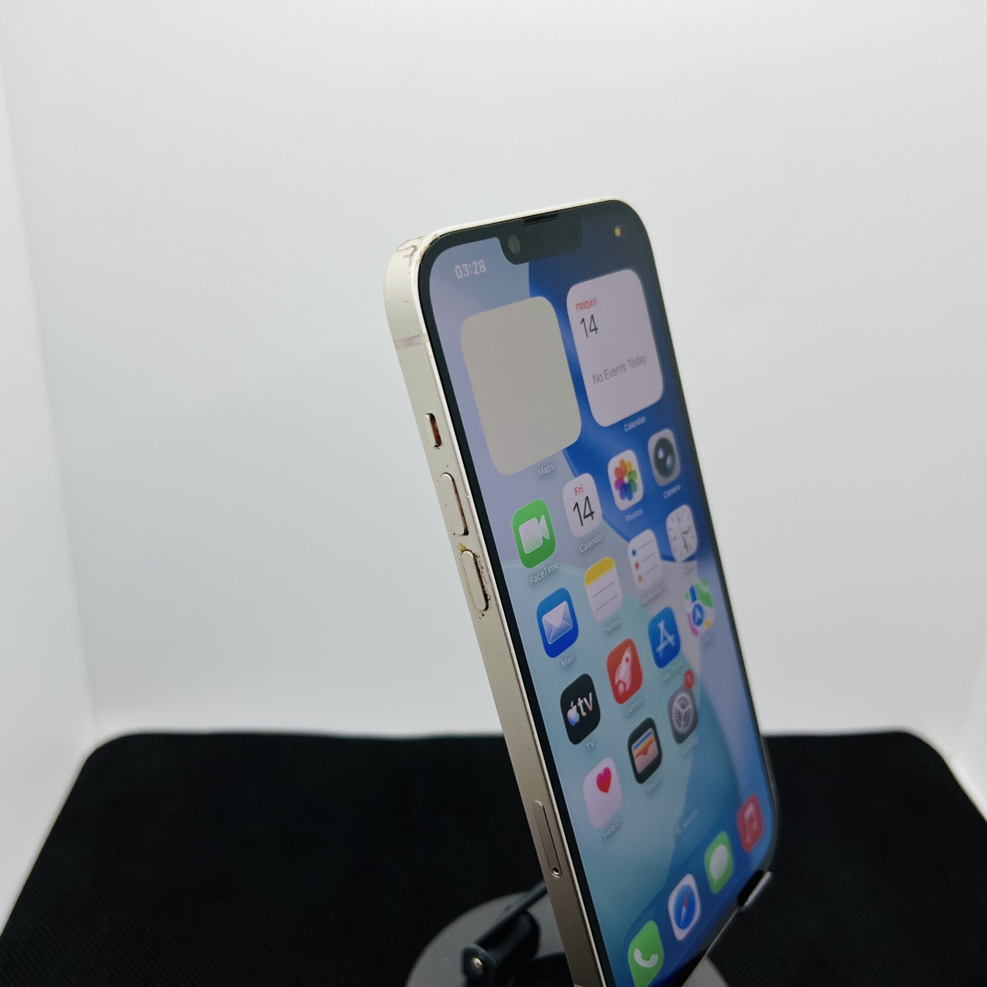 Apple iPhone 14 Plus 128GB Starlight – (Grade B) | Epic Deals SA