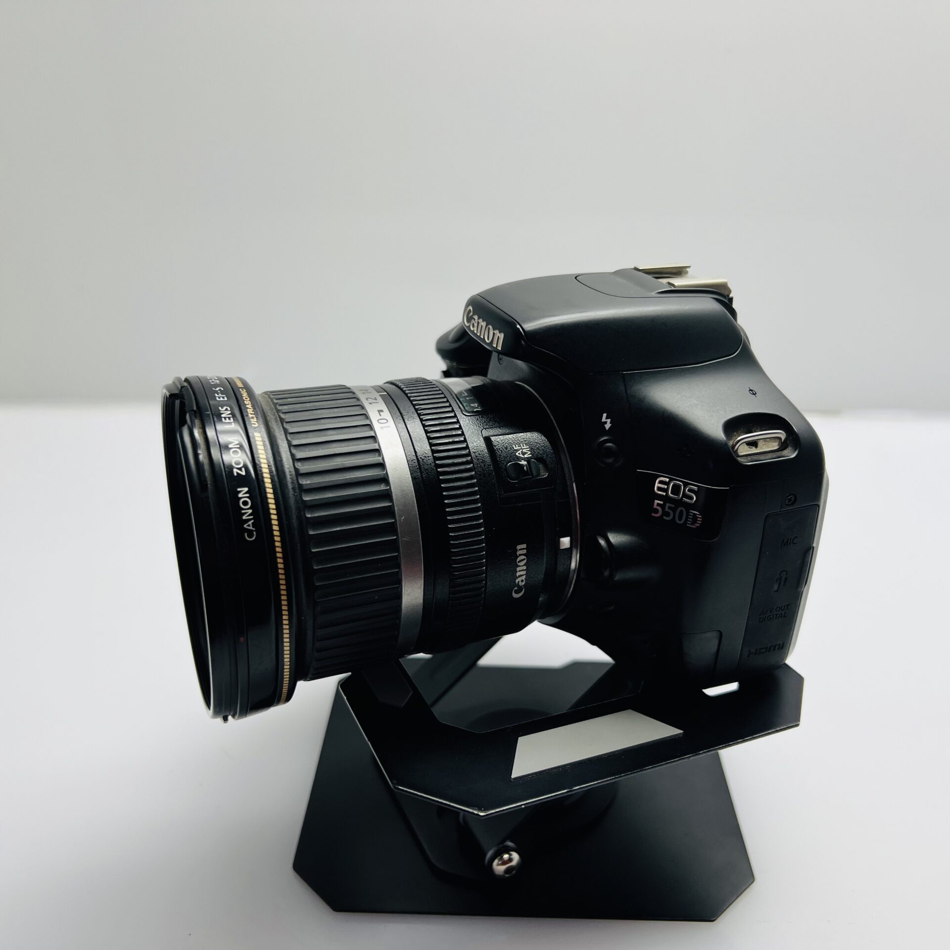 Canon EOS 550D Black + Canon Zoom Lens EFS 10-22mm (Ultrasonic