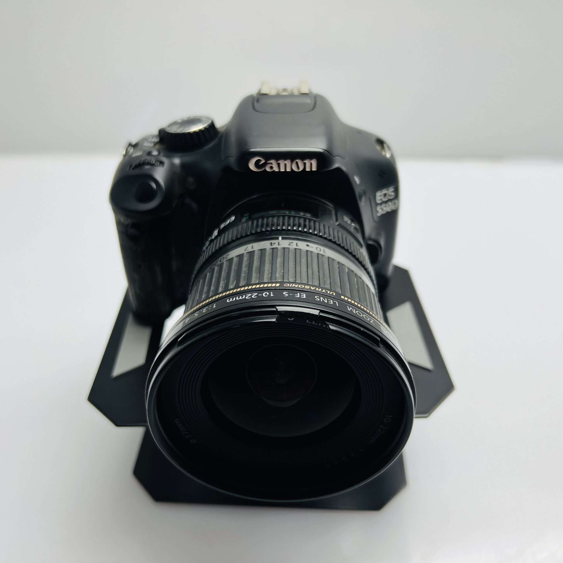 Canon EOS 550D Black + Canon Zoom Lens EFS 10-22mm (Ultrasonic