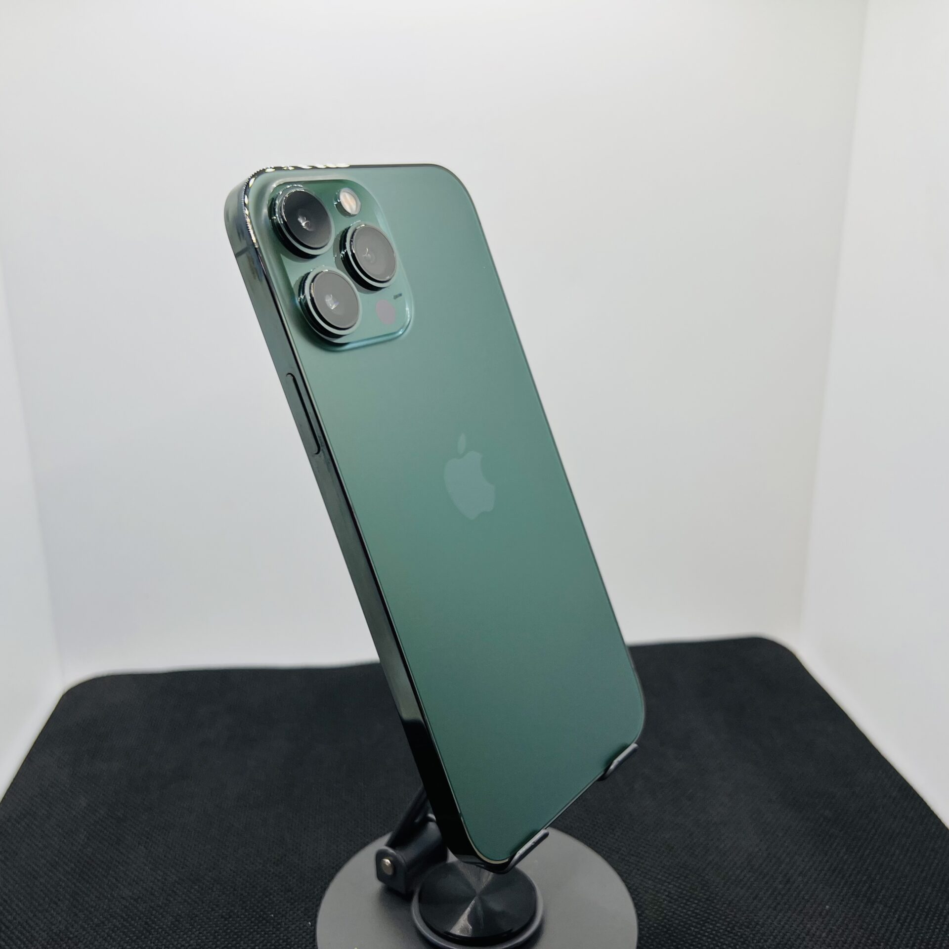 Apple iPhone 13 Pro Max 256GB Alpine Green – (Grade B) | Epic Deals SA