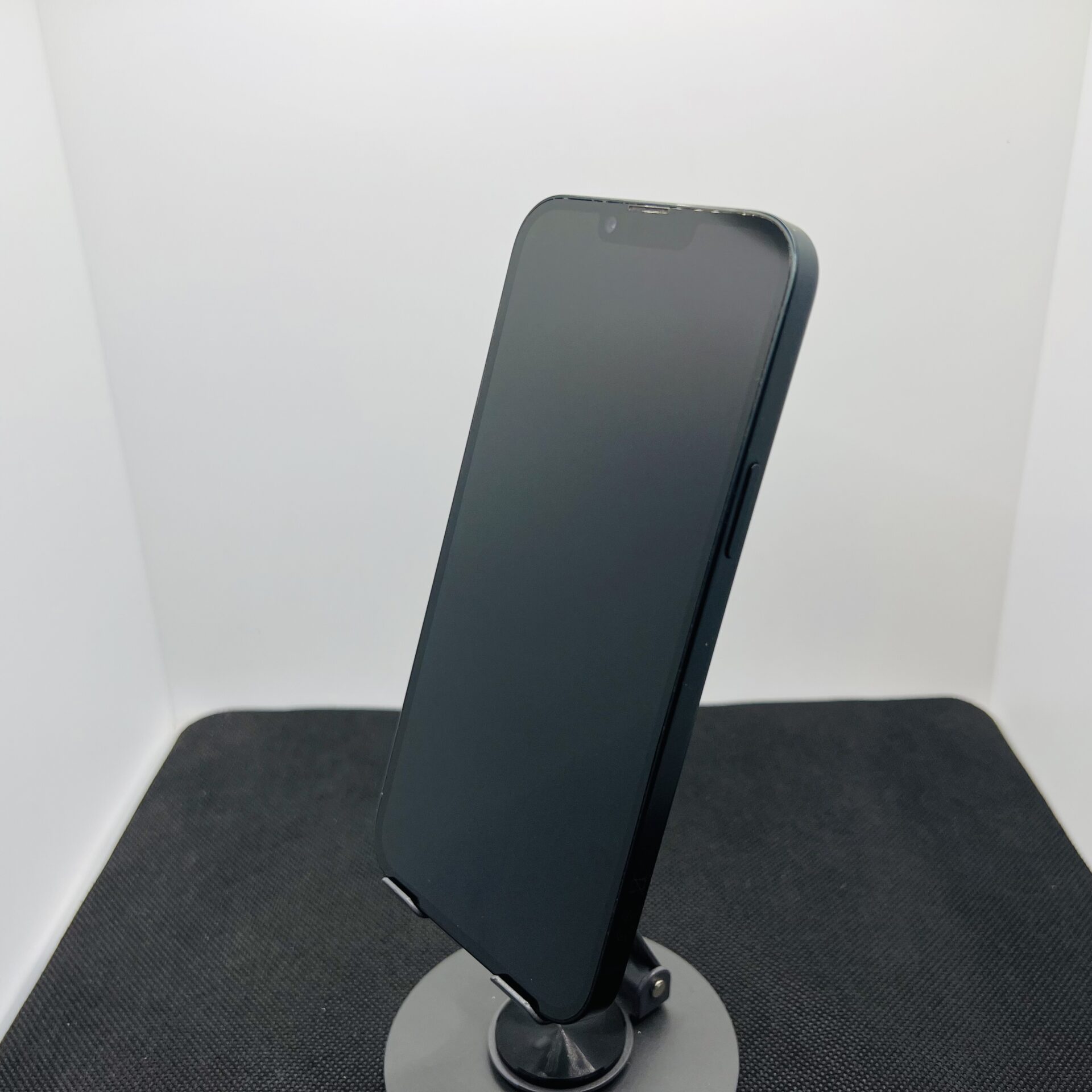Apple iPhone 14 Plus 256GB Midnight – (Grade B) | Epic Deals SA