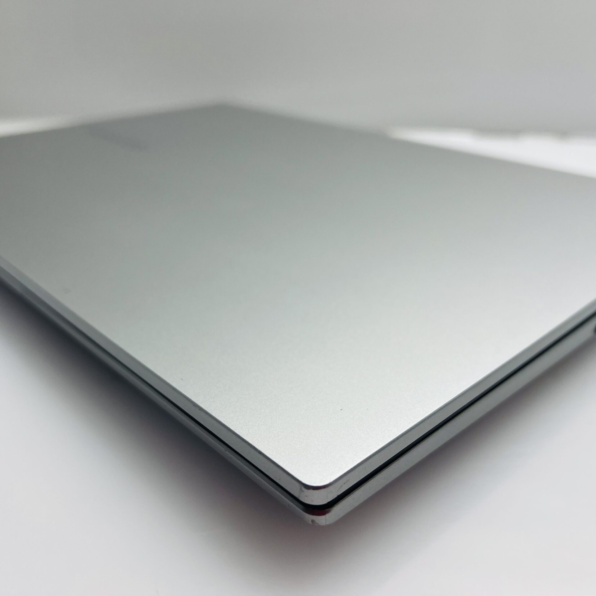 Asus VivoBook M1603Q Ryzen 7 3.20GHz 16GB RAM 500GB SSD Silver - (Grade B) - Image 6